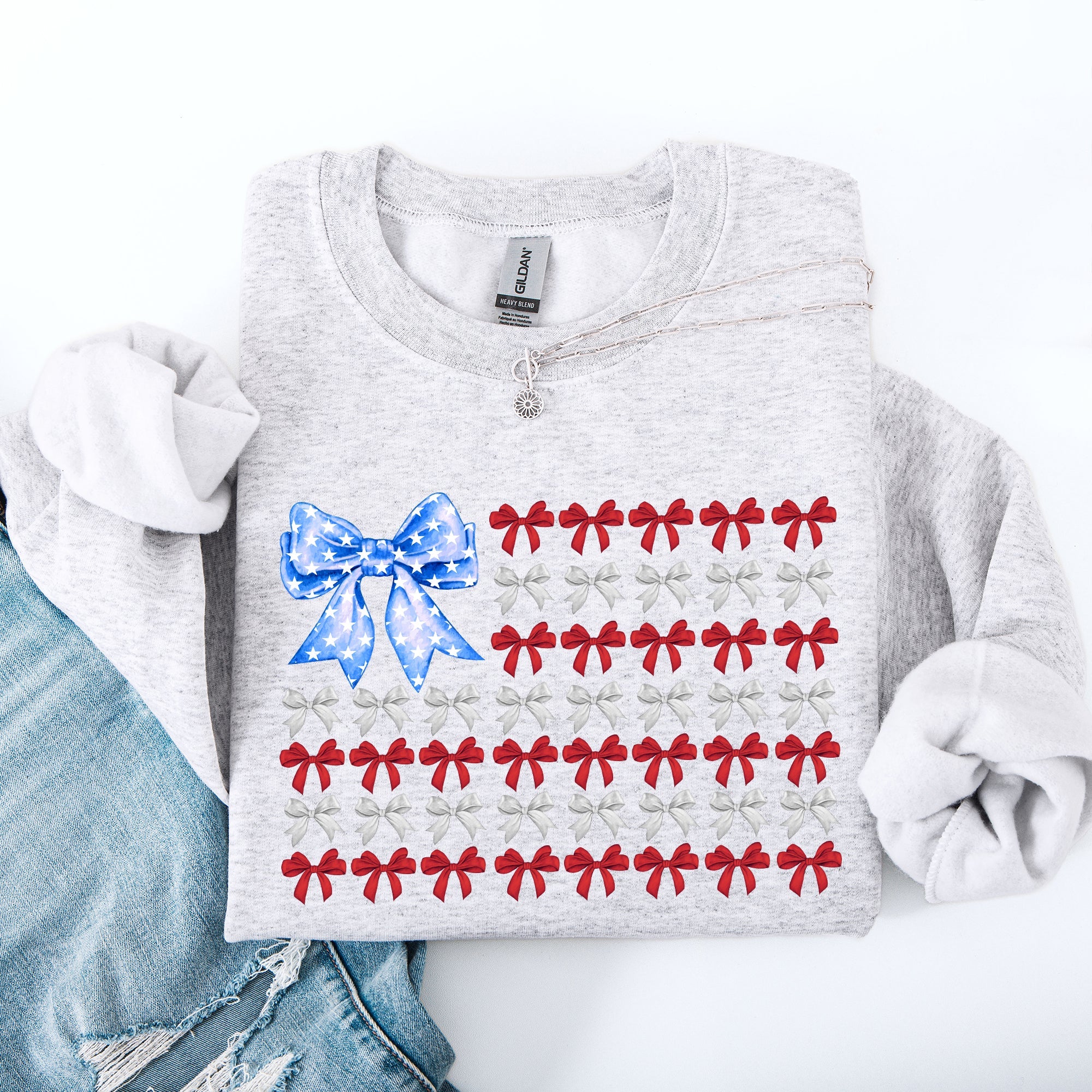Patriotic Bows Flag USA Coquette Ribbons America Fourth of July Graphic Sweatshirt