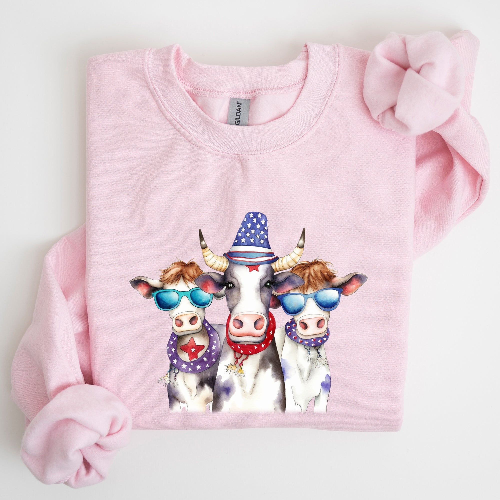 Patriotic Cows Hippie Funny 4th Of July Celebrations Edition Vintage Collectible Sweatshirt