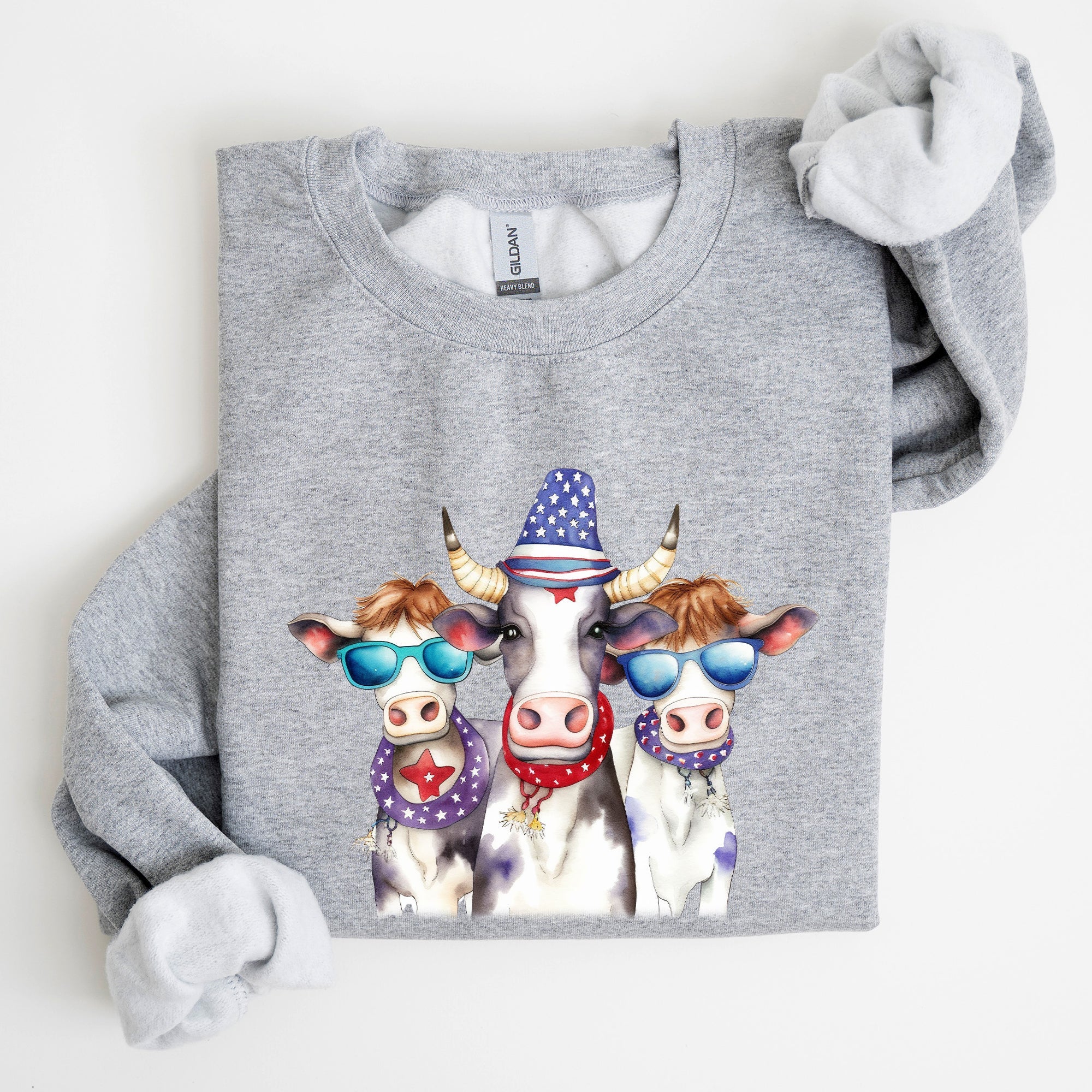 Patriotic Cows Hippie Funny 4th Of July Celebrations Edition Vintage Collectible Sweatshirt