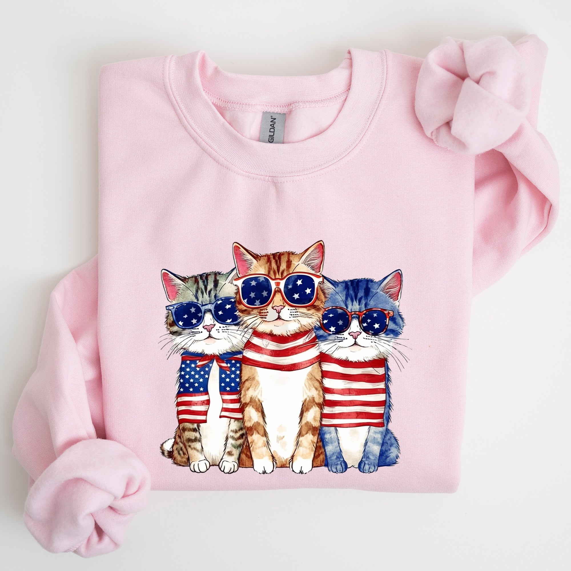 Patriotic Hippie Cats Fourth Of July Graphic For Freedom Lovers And Independence Day Fans Sweatshirt