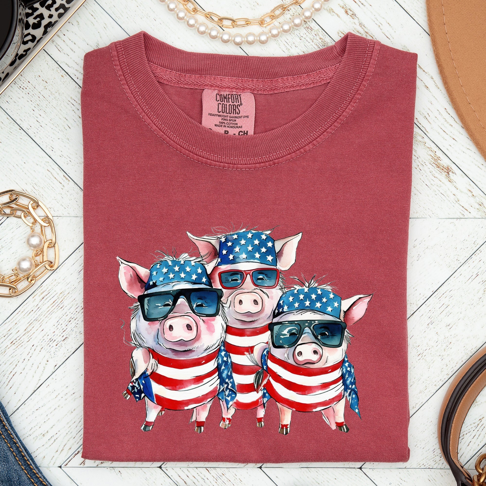 Patriotic Pigs Hippie 4th Of July Celebration With Retro Flag Colors And Classic Americana Vibe Comfort Colors Tee