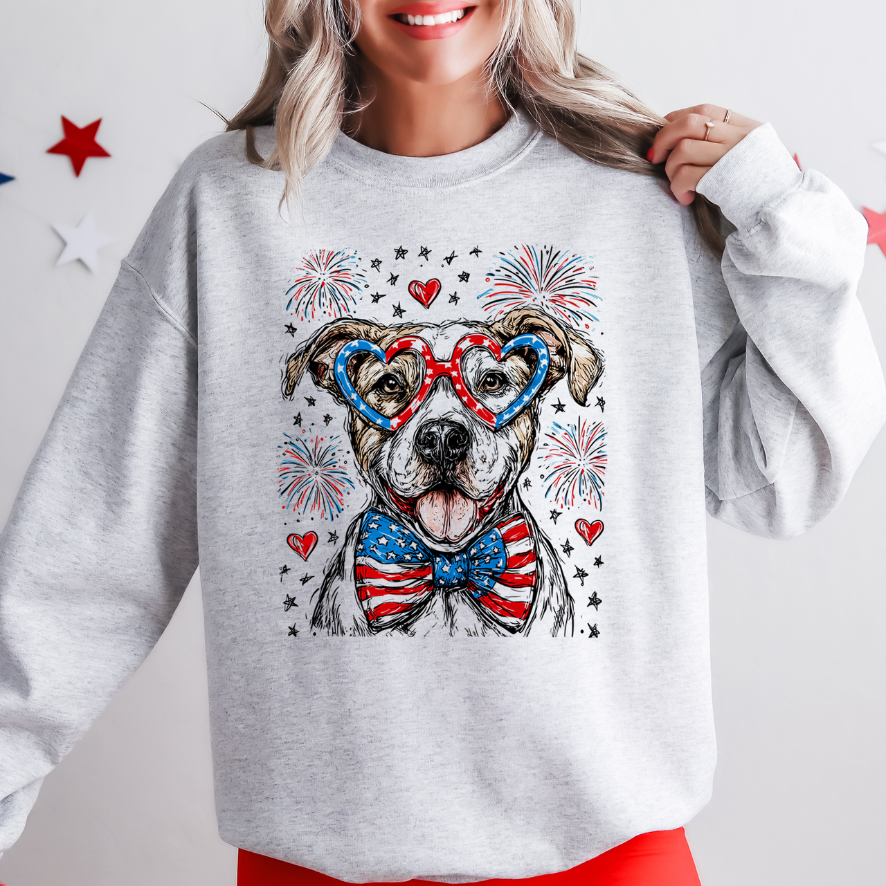 Pitbull Terrier Patriotic Dog 4th Of July USA Patriotism Pet Lover Pride Sweatshirt