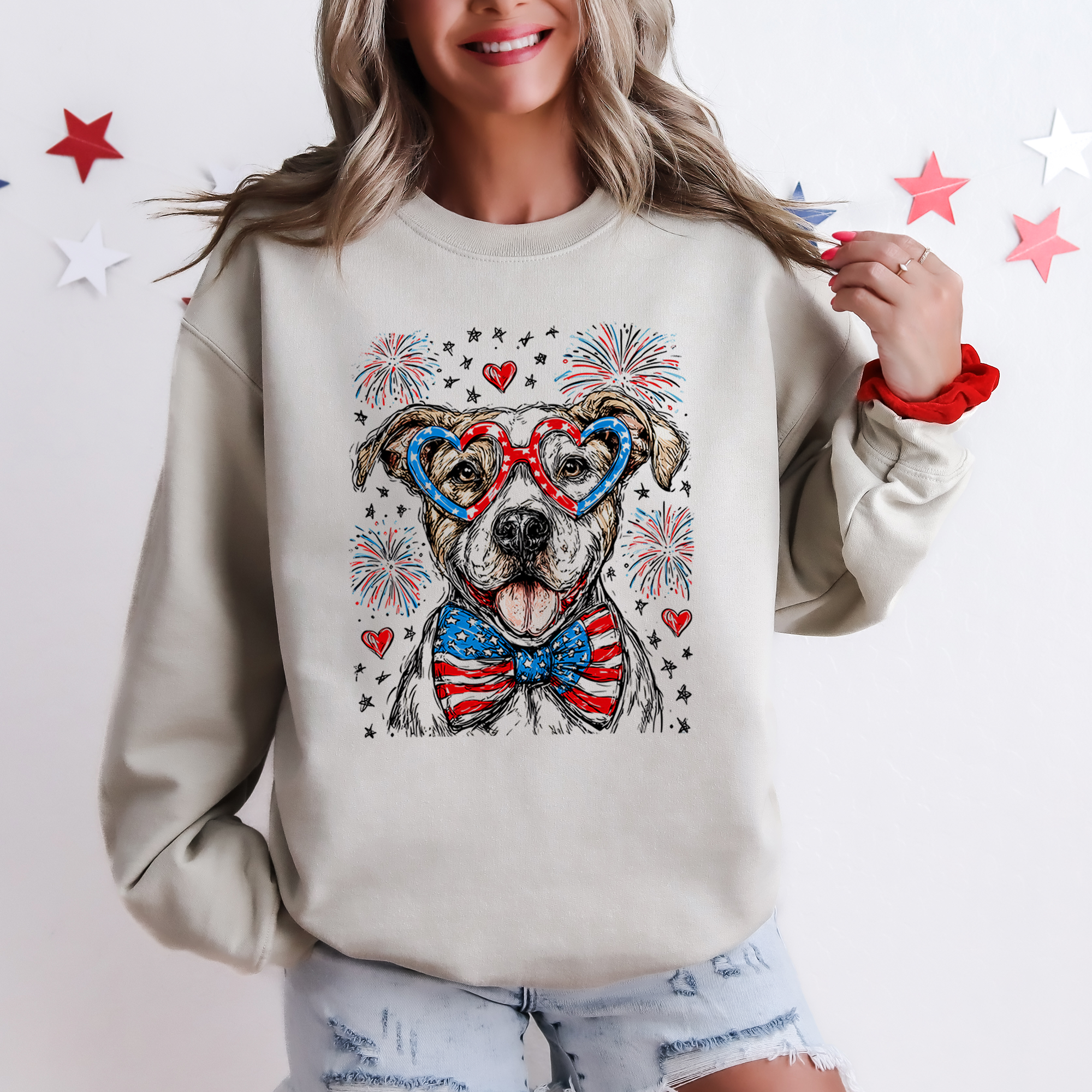 Pitbull Terrier Patriotic Dog 4th Of July USA Patriotism Pet Lover Pride Sweatshirt