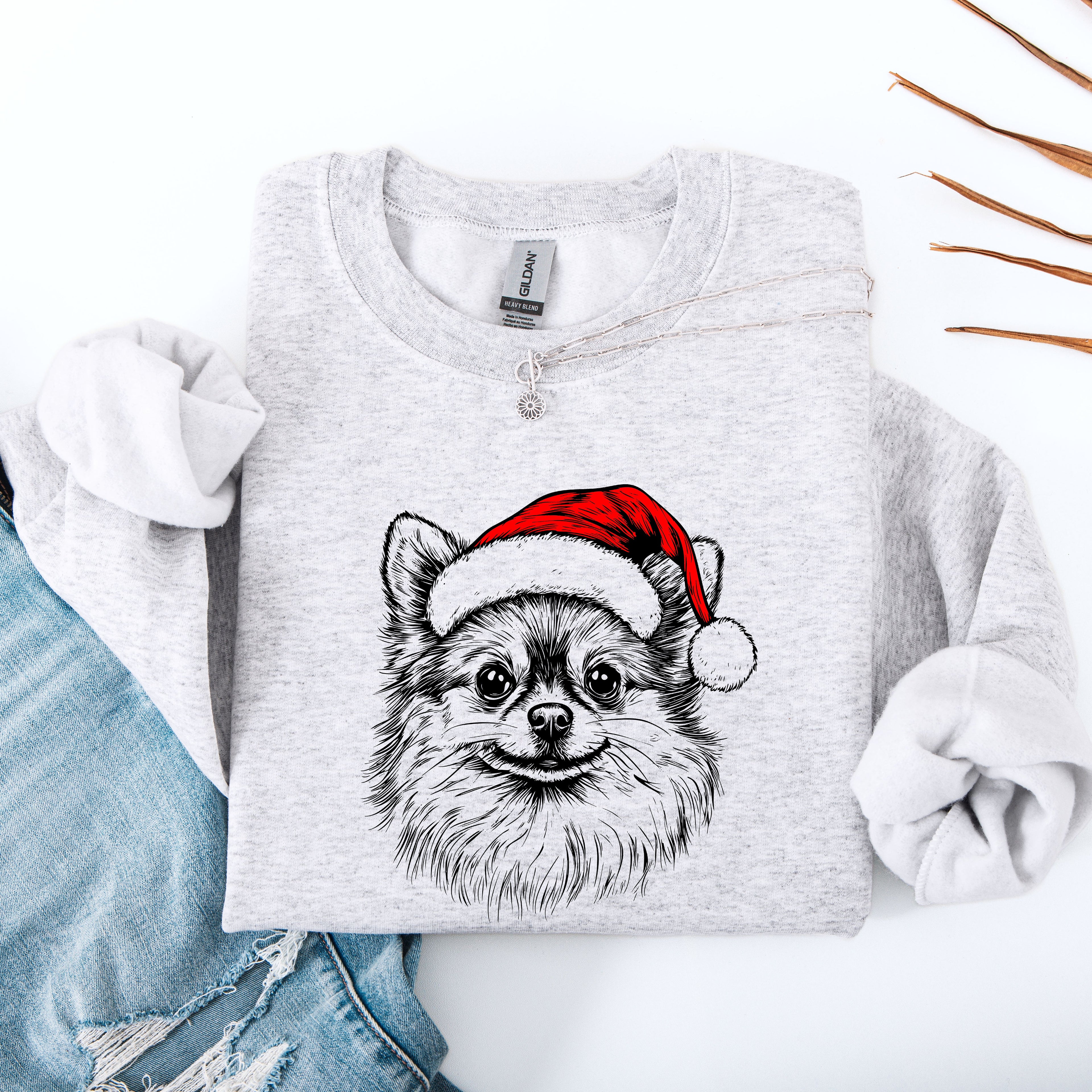 Pomeranian Dog Lover Portrait Design For Pet Parents And Dog Enthusiasts Sweatshirt