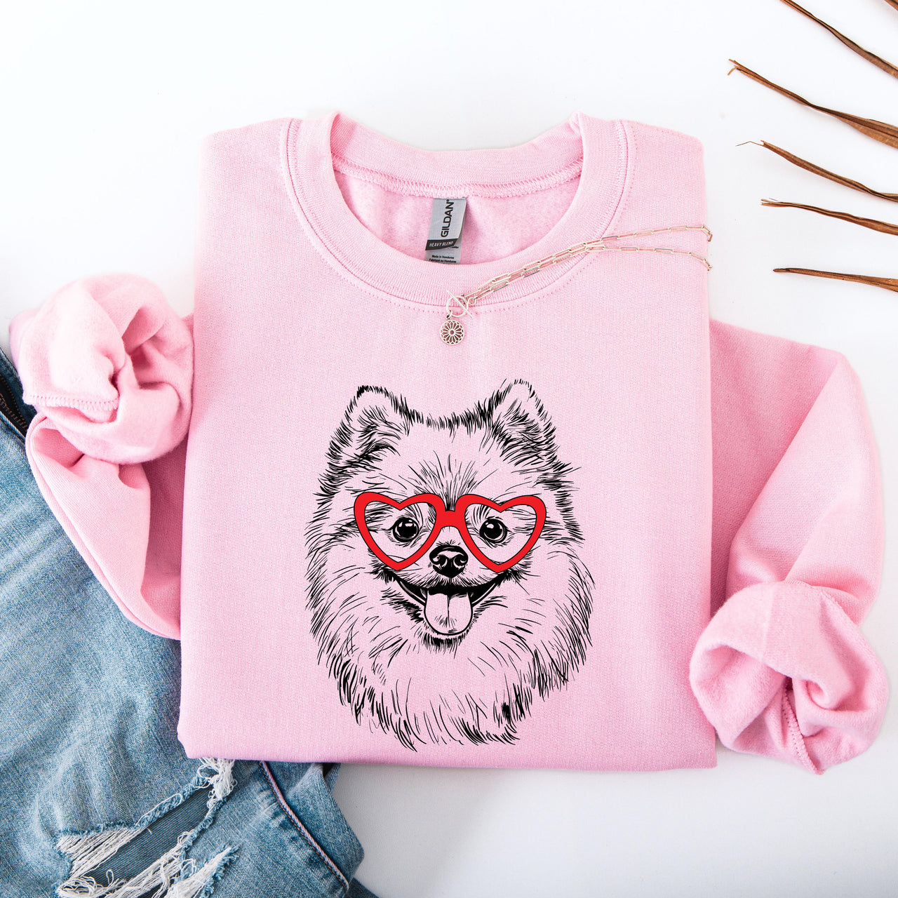 Pomeranian Dog Lover Portrait Design For Pet Parents And Dog Enthusiasts Sweatshirt