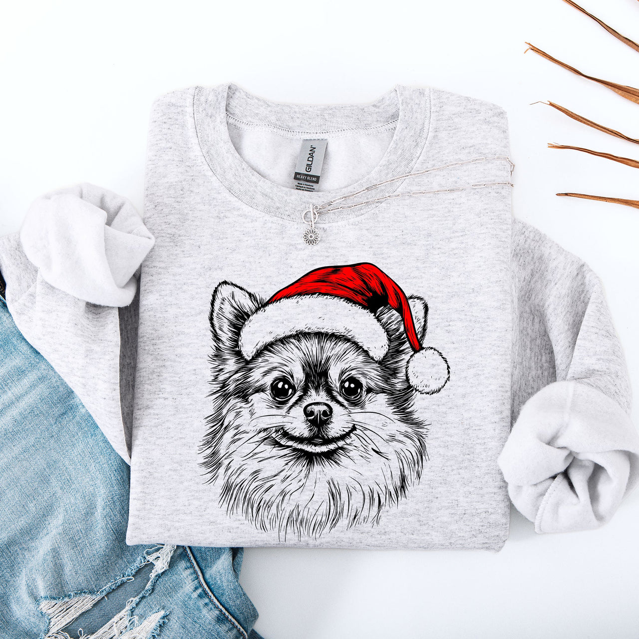 Festive Pomeranian Santa Christmas Dog Lover Holiday Pride Design Cozy Sweatshirt