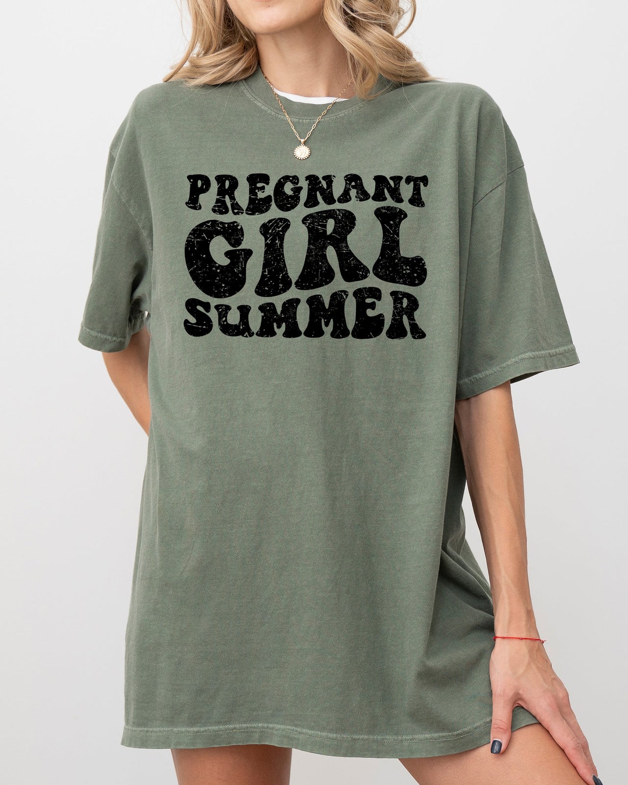 Pregnant Girl Summer Mom To Be Pregnancy Announcement Baby Shower For New Mom Comfort Colors Tee