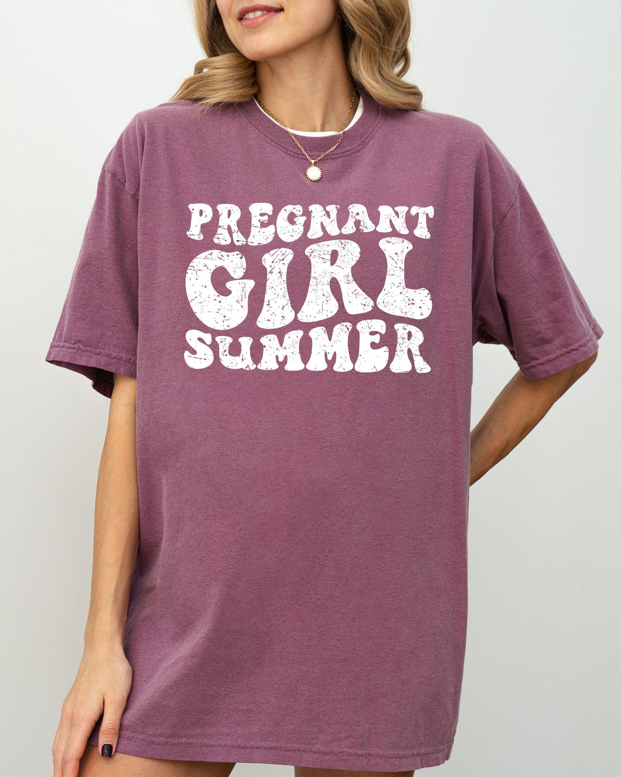Pregnant Girl Summer Mom To Be Pregnancy Announcement Baby Shower For New Mom Comfort Colors Tee