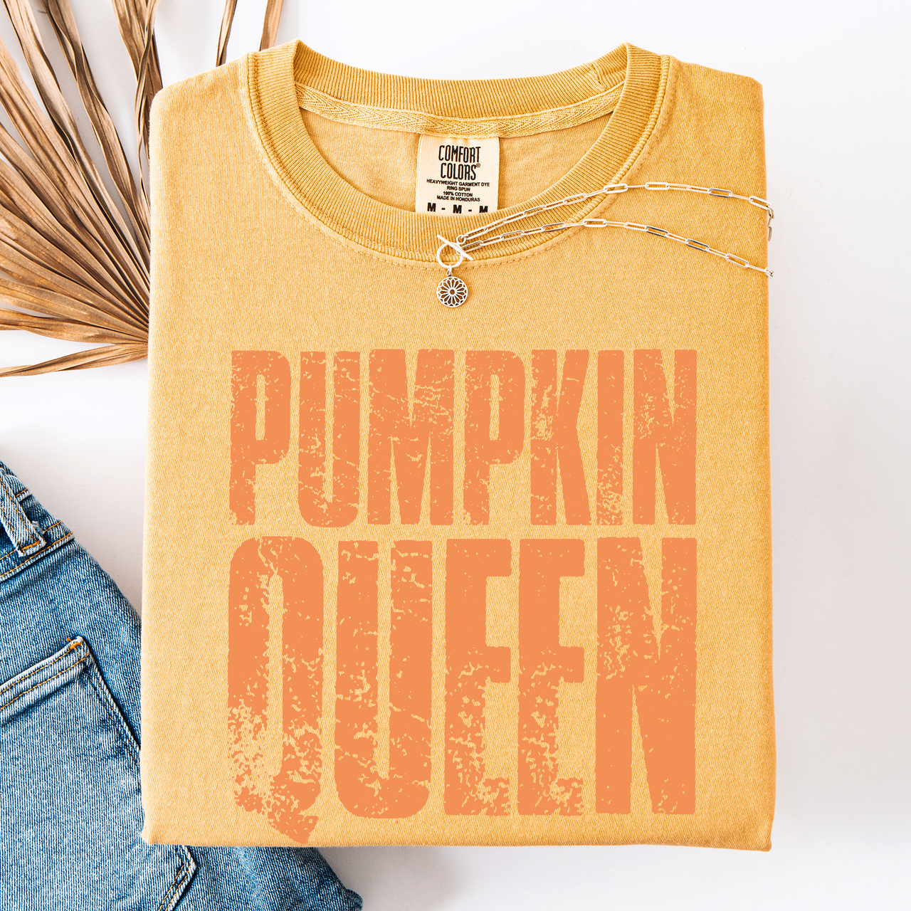 Pumpkin Queen Watercolor Leopard Print Pumpkins Bouquet Autumn Harvest Charm Comfort Colors Tee