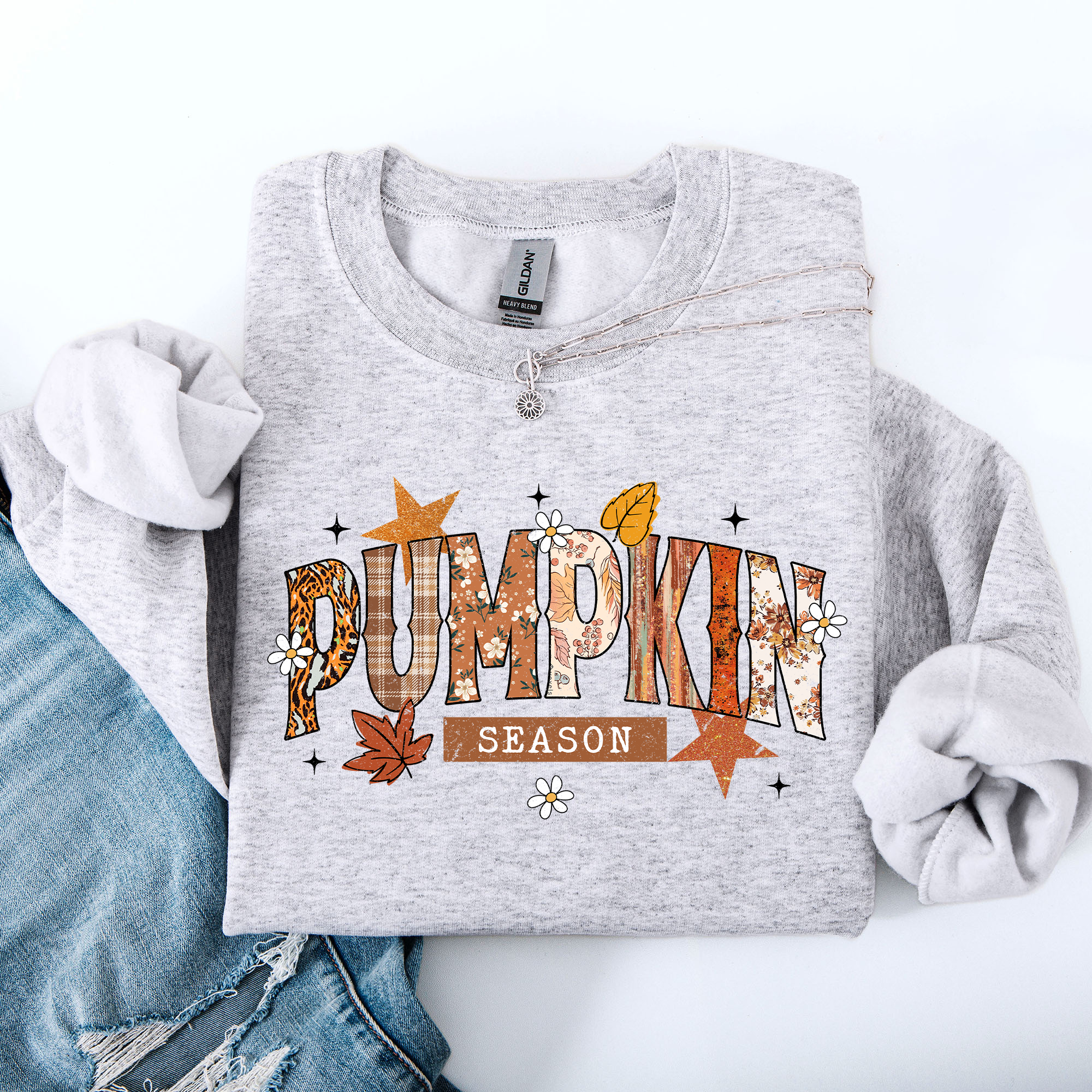 Pumpkin Season, Stars and Leaves Autumn Floral Pattern Cozy Weekend Wear Sweatshirt