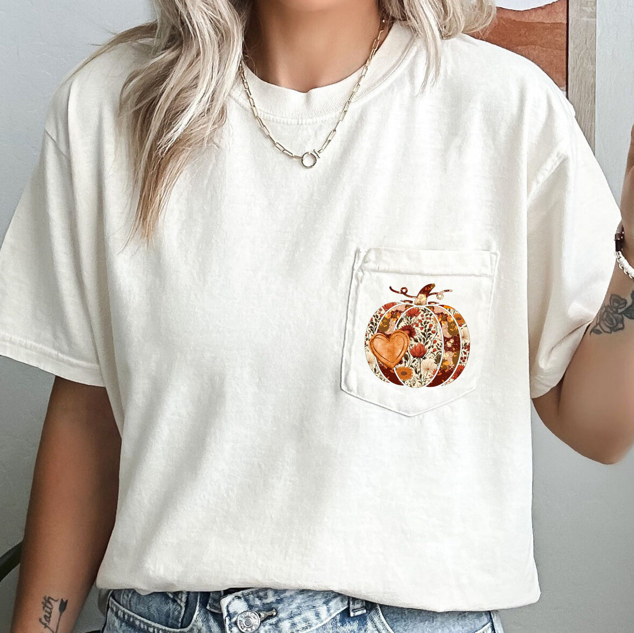Pumpkin Heart Thanksgiving Flowers Pocket Graphic Autumn Celebration Comfort Colors Tee
