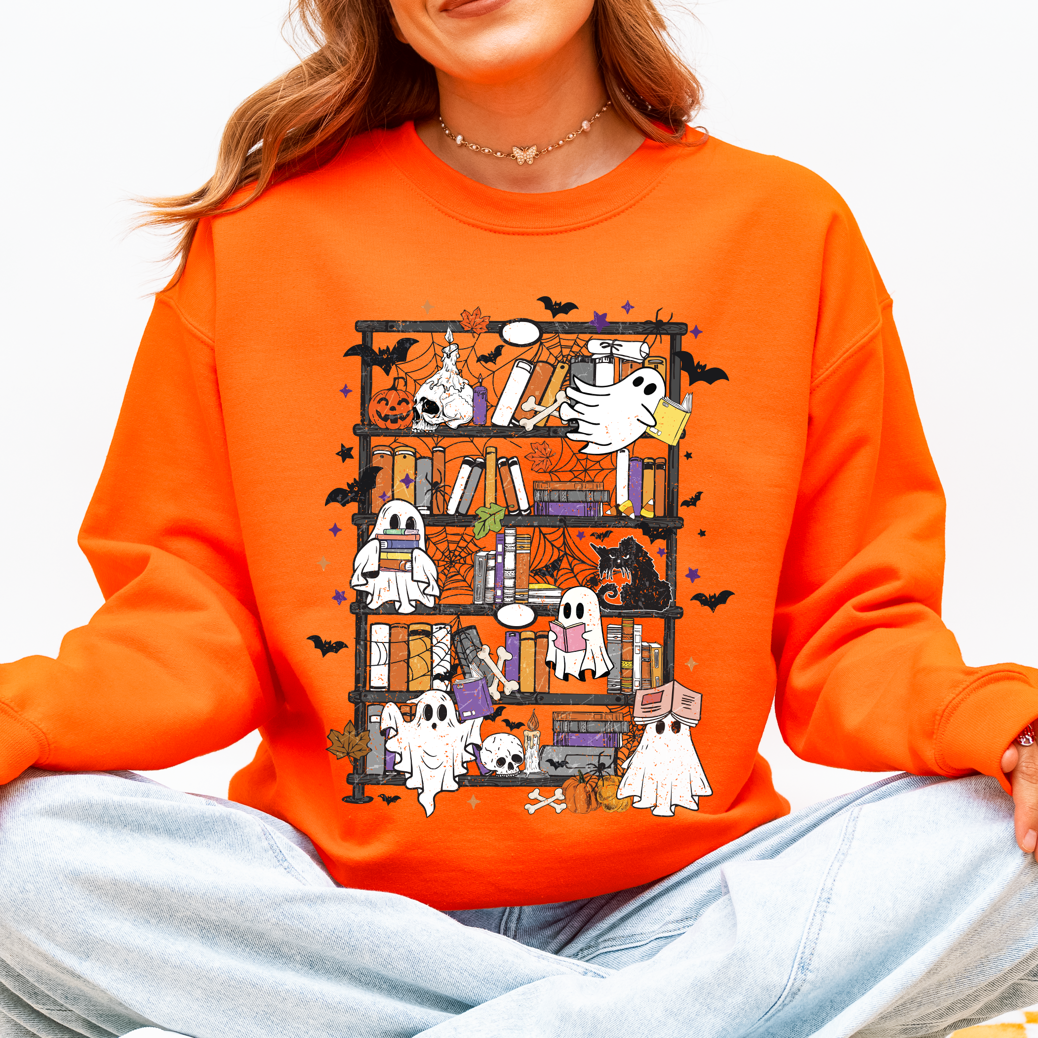 Reading Ghosts Bookish Library Spooky Halloween BookTok Cozy Seasonal Graphic Sweatshirt