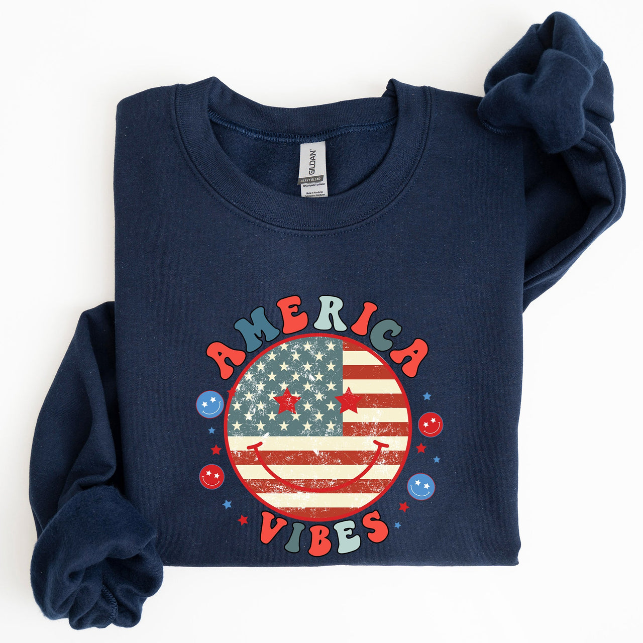Retro America Vibes Patriotic 4th of July USA Flag Freedom Celebration Classic Sweatshirt