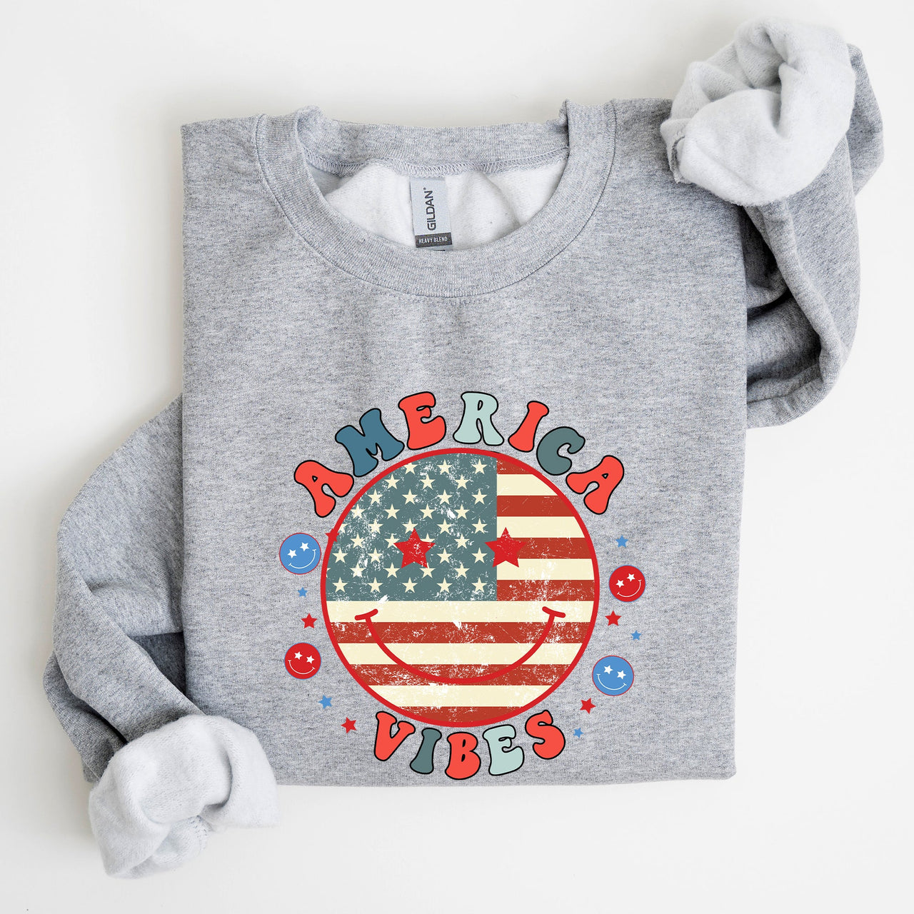 Retro America Vibes Patriotic 4th of July USA Flag Freedom Celebration Classic Sweatshirt