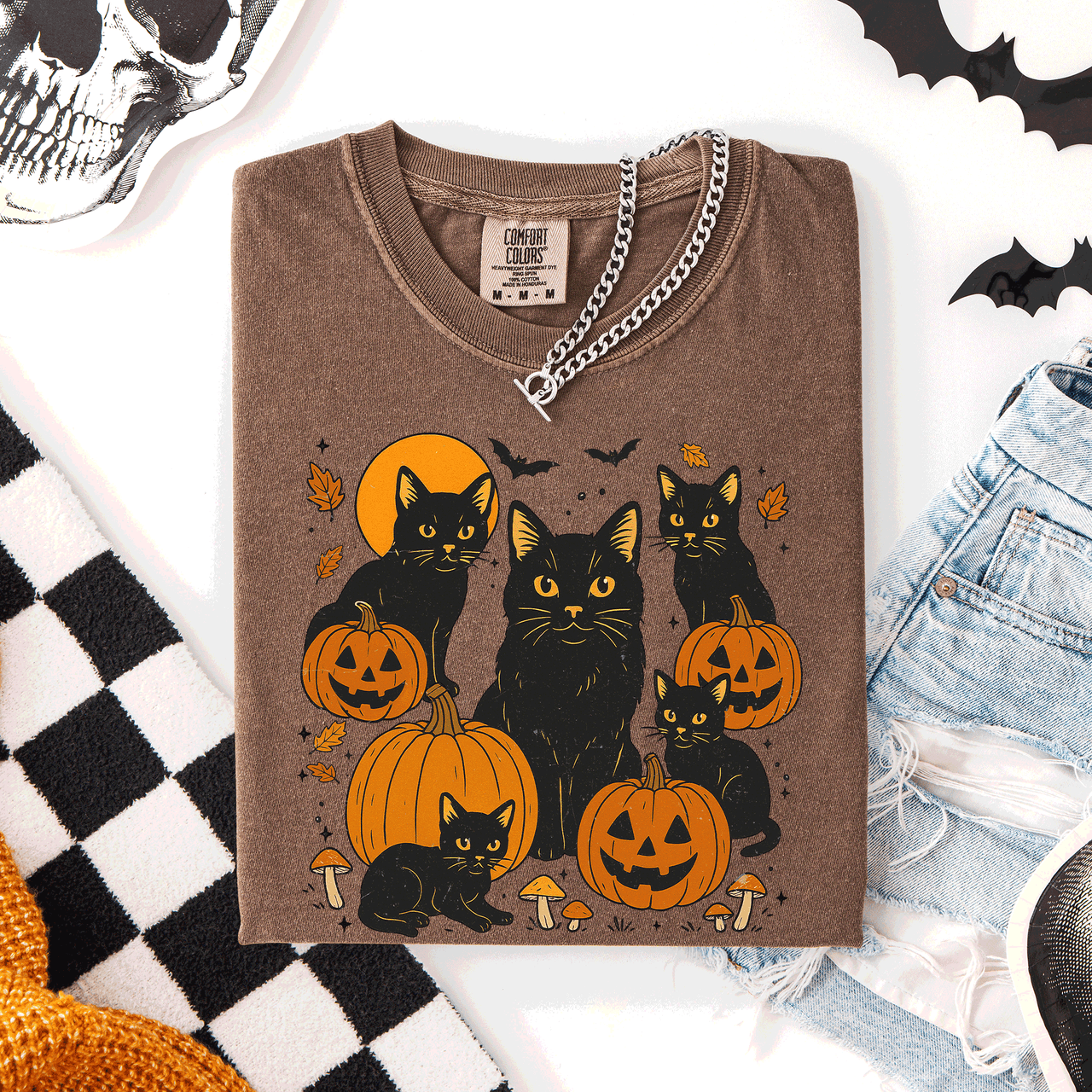 Retro Black Cats And Pumpkins Halloween Spooky Night Scene Edition Comfort Colors Tee