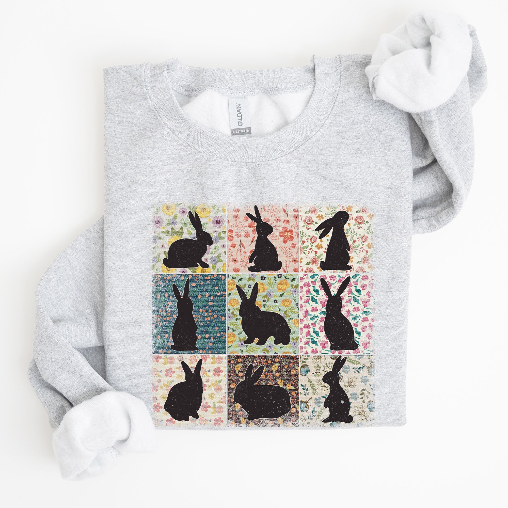 Retro Floral Print Featuring Easter Bunnies And Patchwork Quilt Patterns Sweatshirt