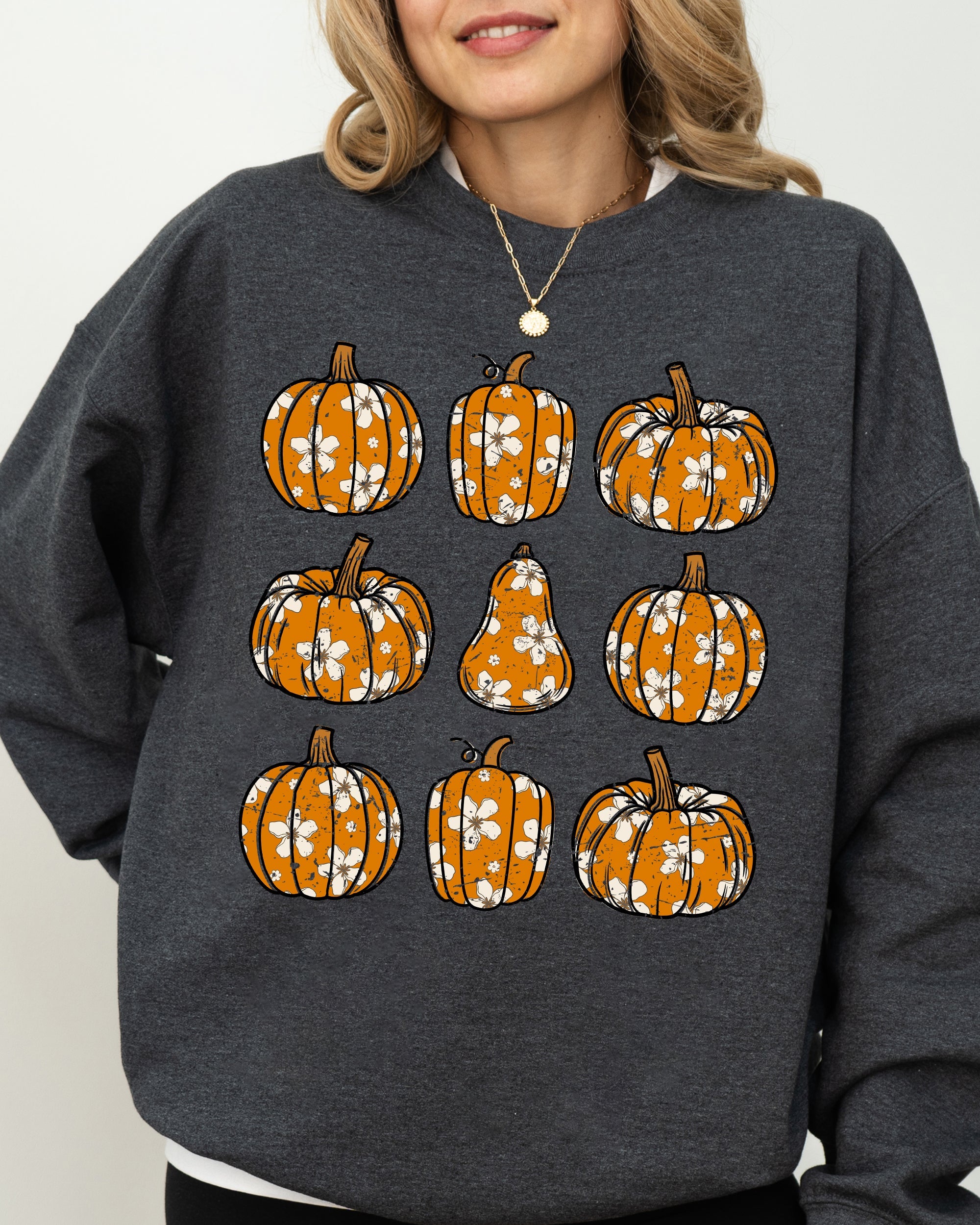 Retro Floral Pumpkins Halloween Jack-O-Lantern Fall Autumn Harvest Festive Sweatshirt