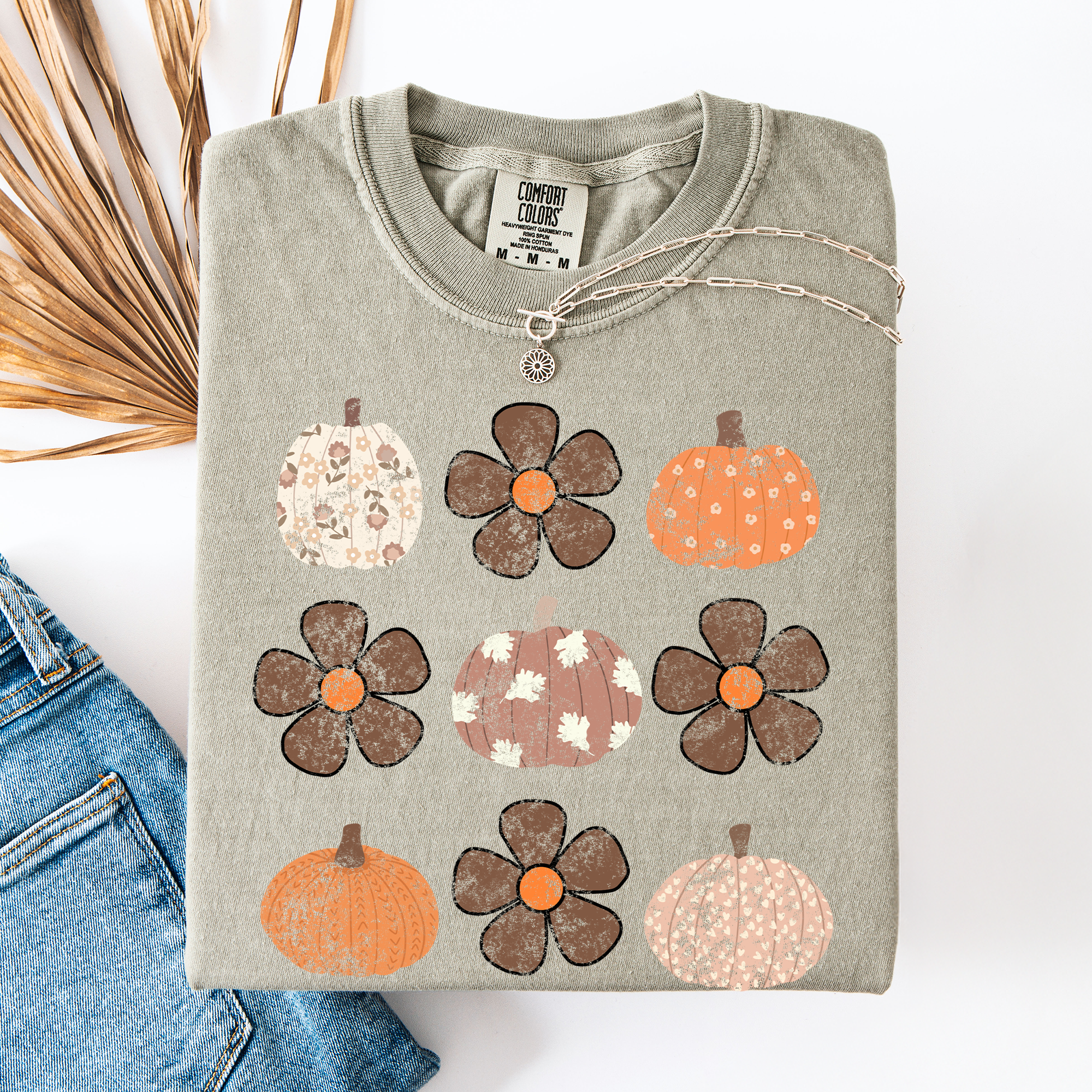 Retro Halloween Watercolor Floral Pumpkin Pattern Autumn Fall Comfort Colors Tee