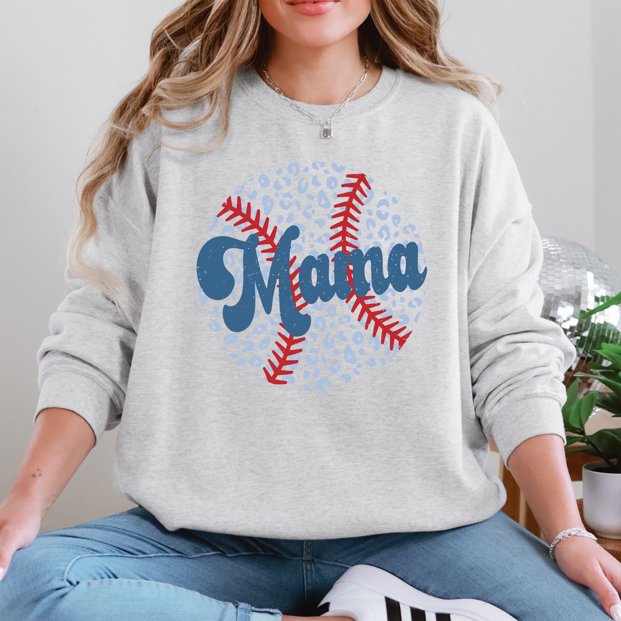 Retro Leopard Baseball Mama Sports Mother's Day Celebration Vintage Graphic Sweatshirt