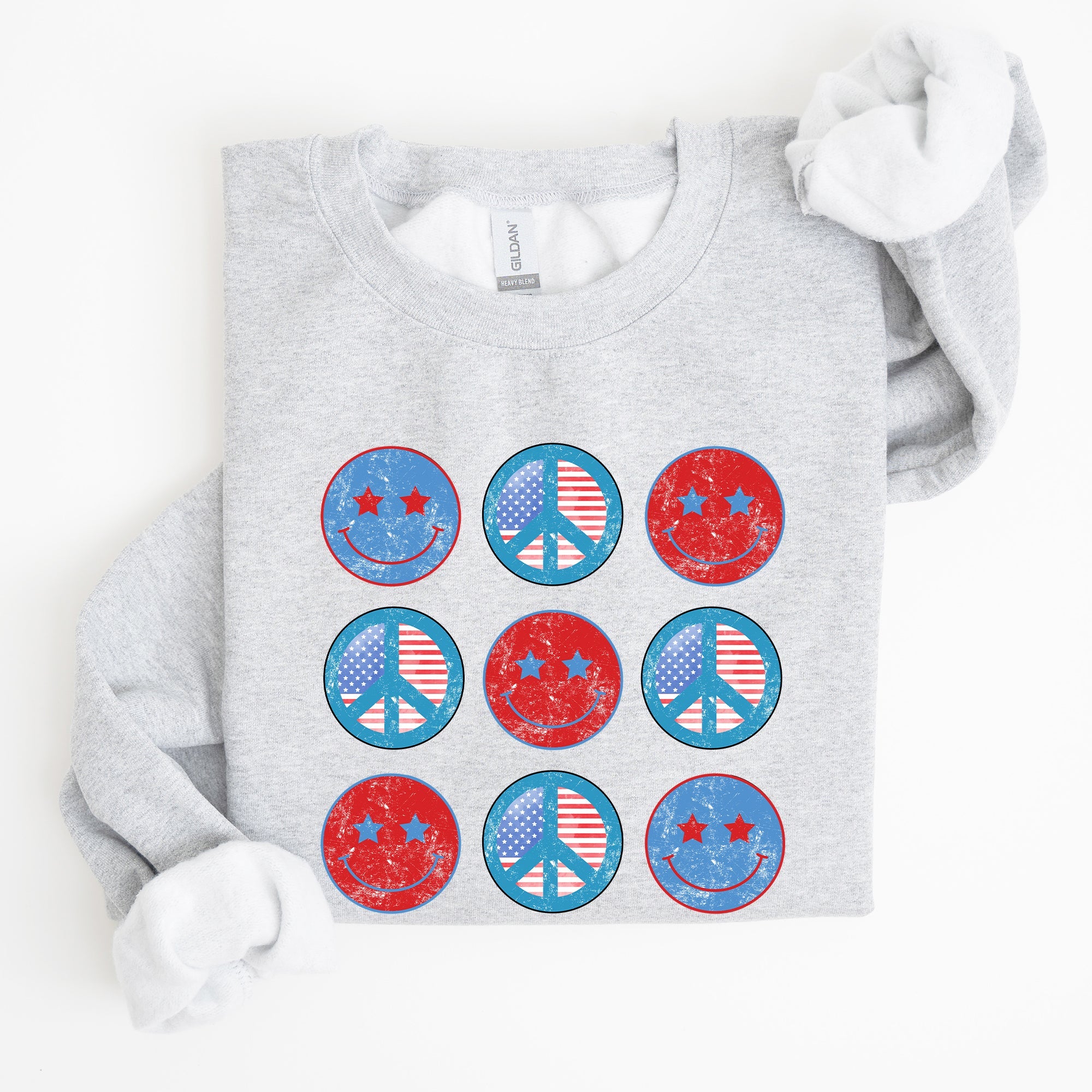 Retro Patriotic Smiley Flag America Peace Vintage Emblem Print USA Patriotism Design Sweatshirt