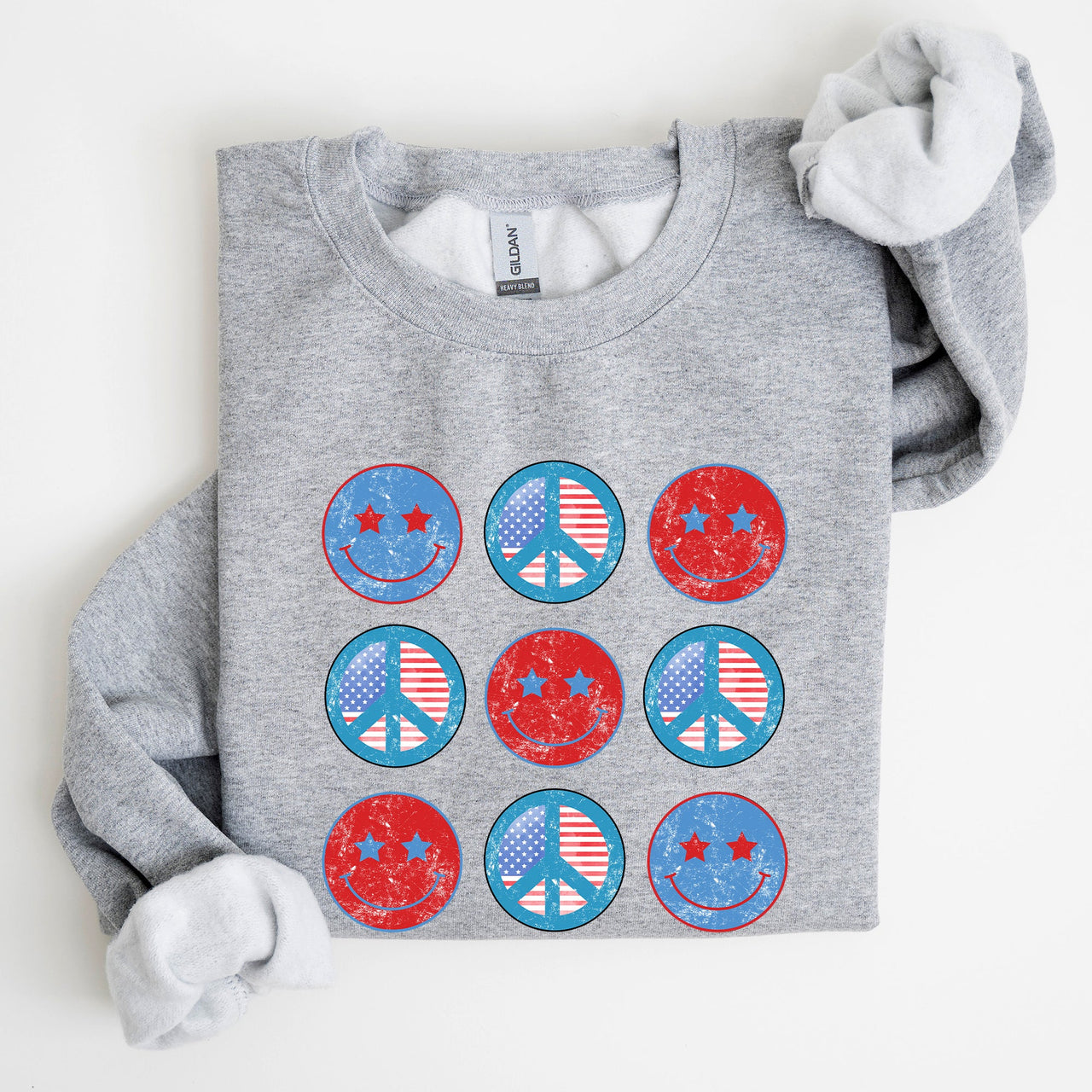 Retro Patriotic Smiley Flag America Peace Vintage Emblem Print USA Patriotism Design Sweatshirt