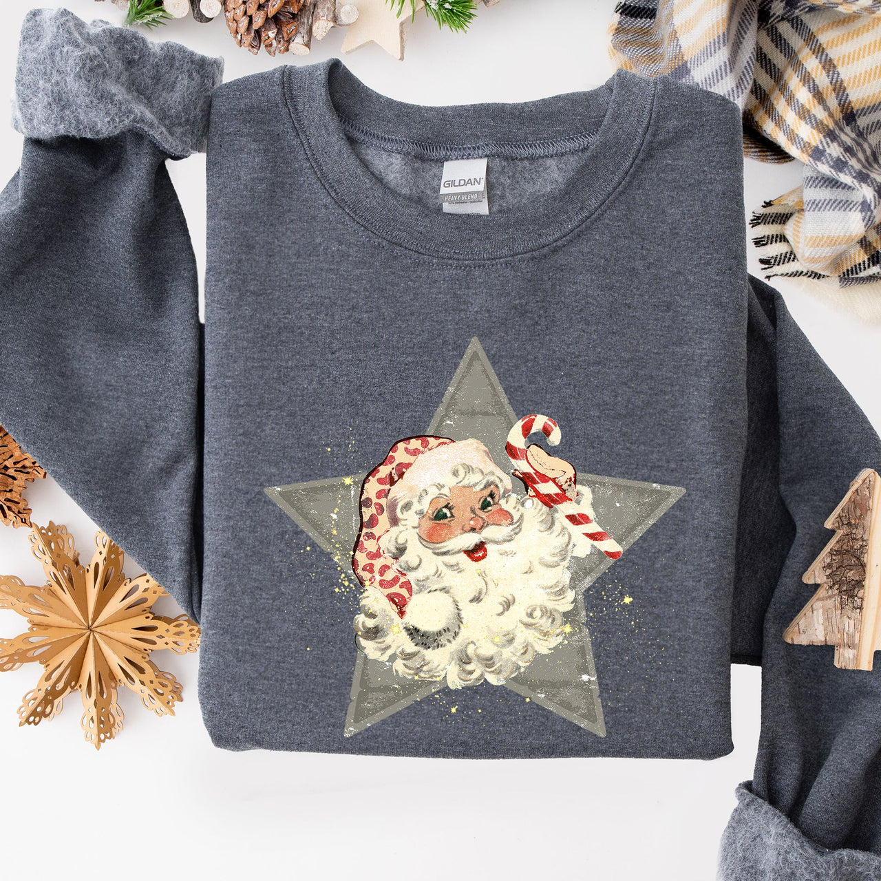 Retro Santa Green Star Christmas Winter Vintage Graphic Holiday Illustration Sweatshirt
