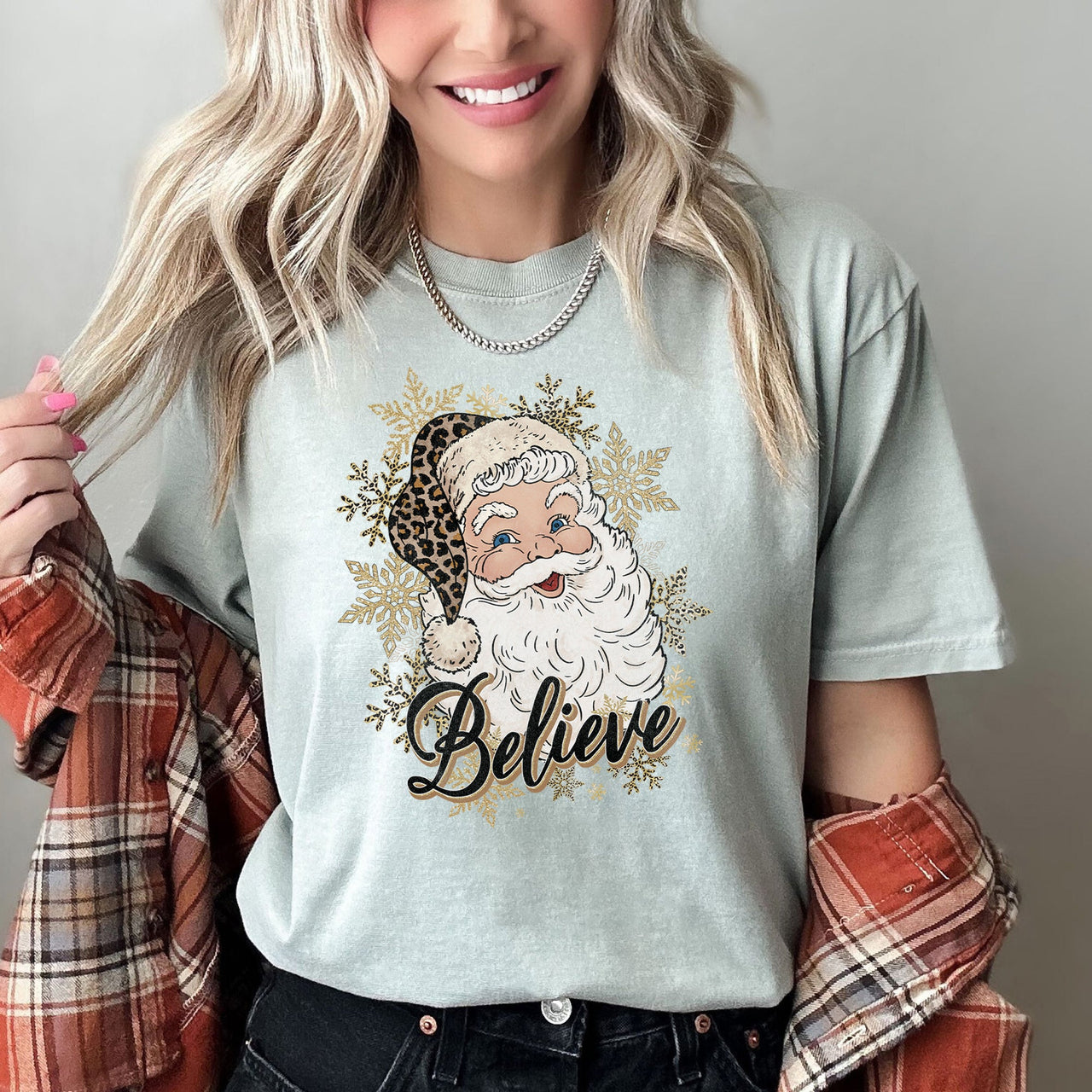 Retro Santa Believe Christmas Leopard Print Holiday Design Edition Comfort Colors Tee