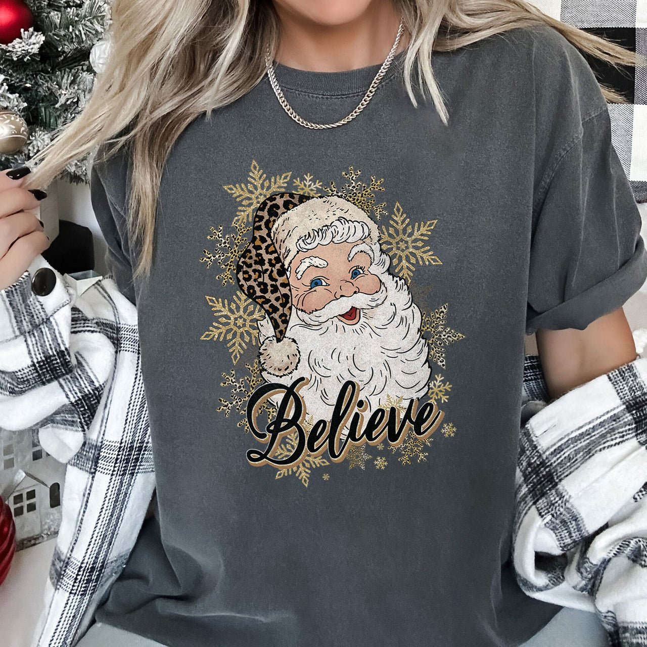 Retro Santa Believe Christmas Leopard Print Holiday Design Edition Comfort Colors Tee
