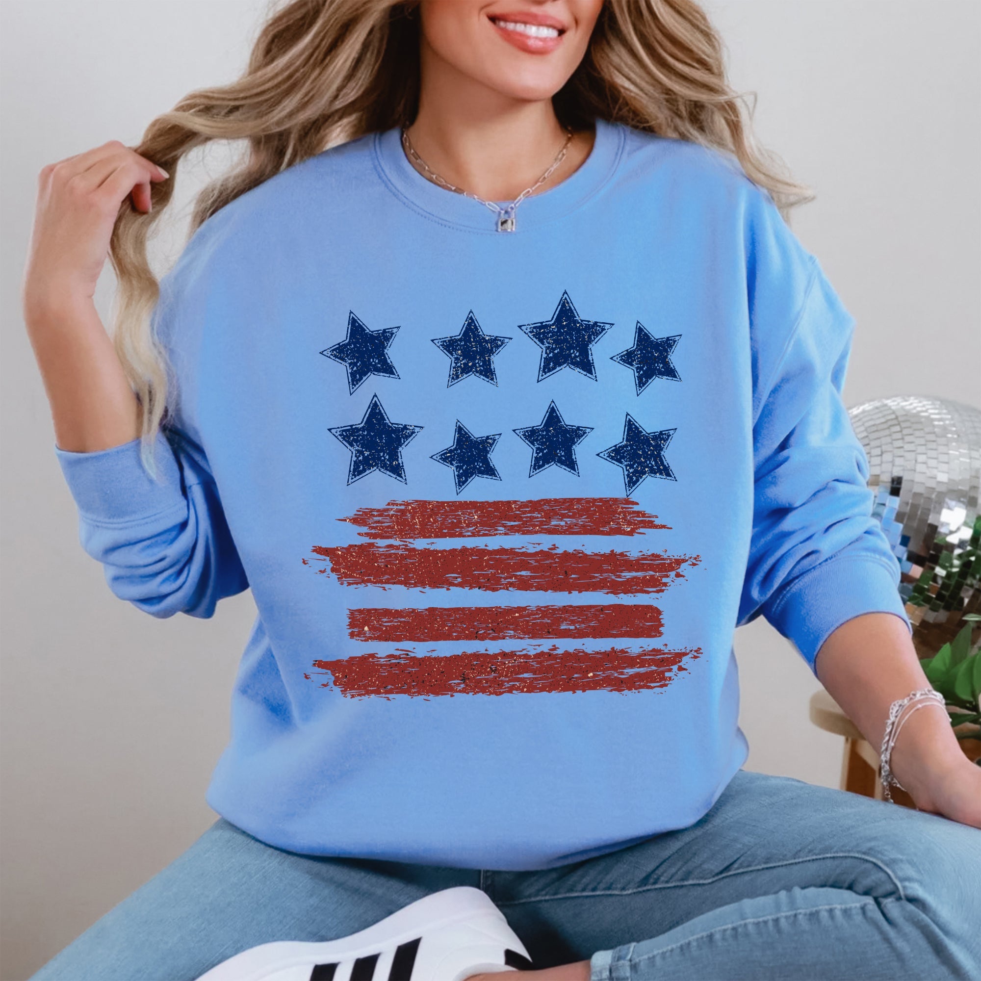 Retro Stars And Stripes Patriotic America Fourth Of July Flag Design Classic Sweatshirt