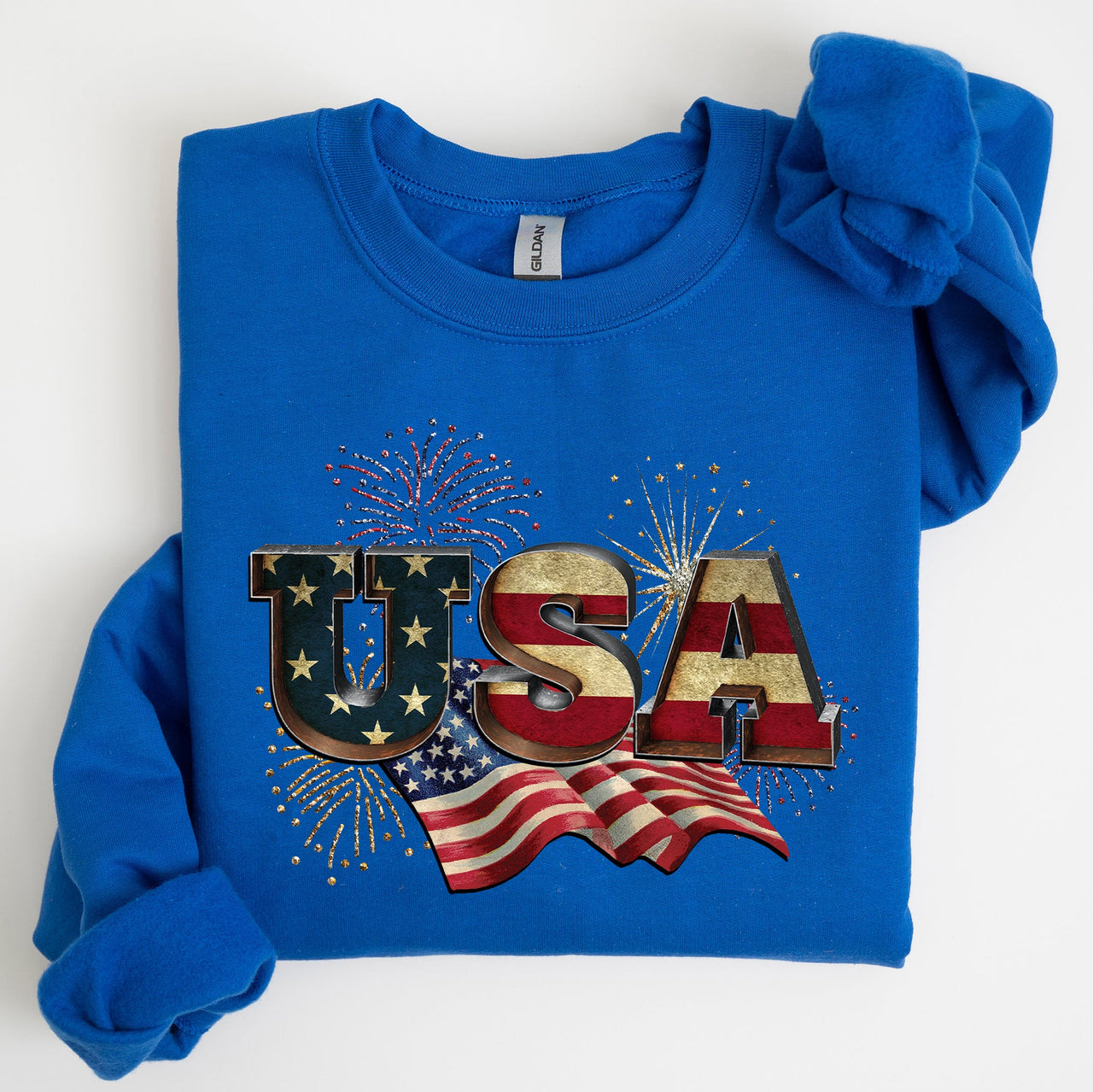 Retro USA Patriotic Fourth Of July Americana Pride Vintage Flag Emblem Distressed Graphic Sweatshirt