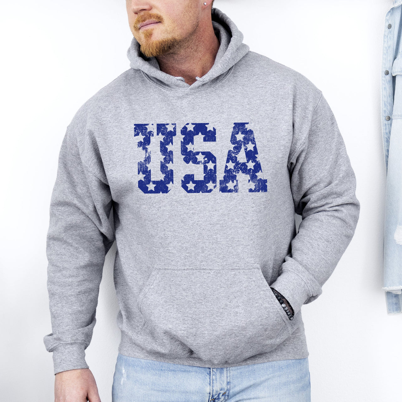 Retro USA Stars Patriotic Americana Flag Art Design Celebrating Freedom Pride Hoodie