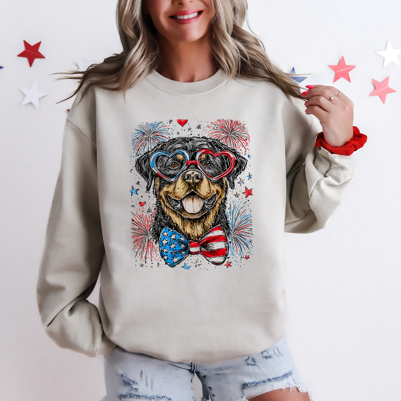 Rottweiler Patriotic Dog USA Flag 4th Of July Pet Lover Proud American Sweatshirt