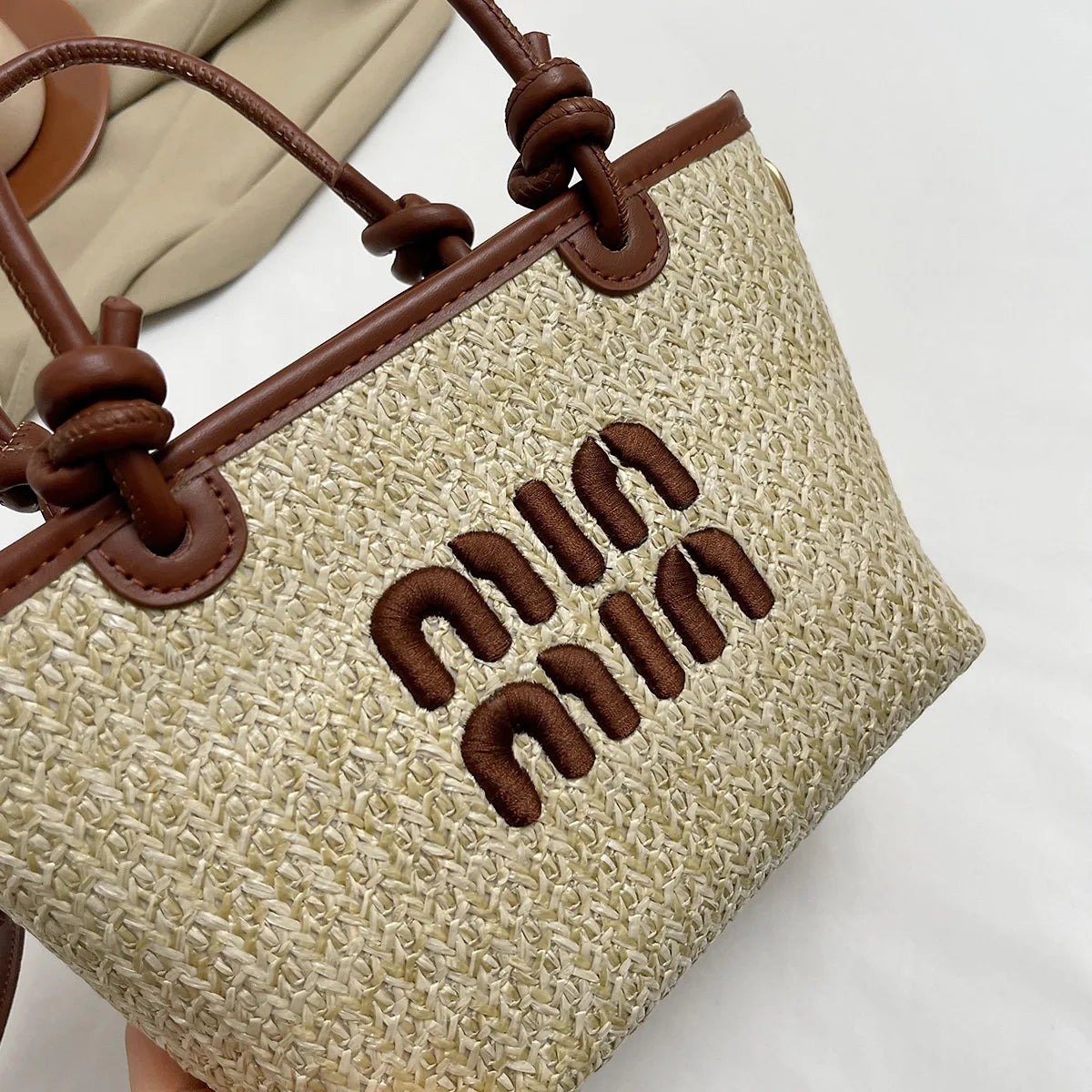 New Summer Beach Grass Woven Bag Women's Handbag Embroidered Thread Fashion Crossbody Bag Women's Unique Design Shoulder Bag