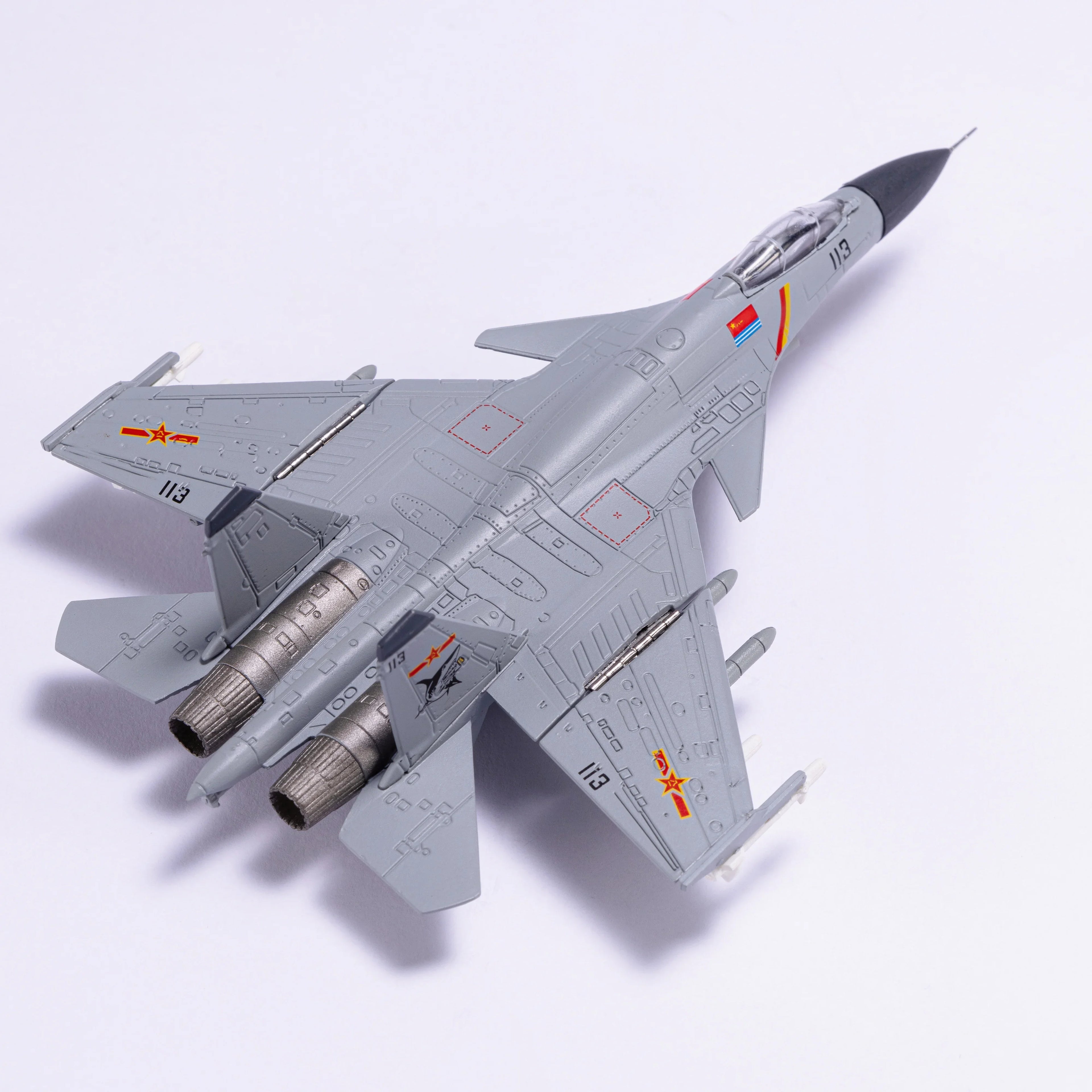 J15 1/144 Scale Metal Model airplane (including base) Scale model Home placement, collection and decoration  Creative gift