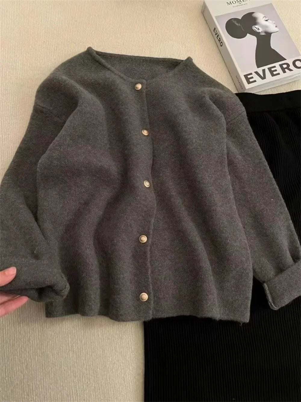 Korean Fashion Round Neck Knit Cardigan Spring Autumn Casual Long Sleeve Loose Wool Sweater for Women Knitwear Basic Coat Tops