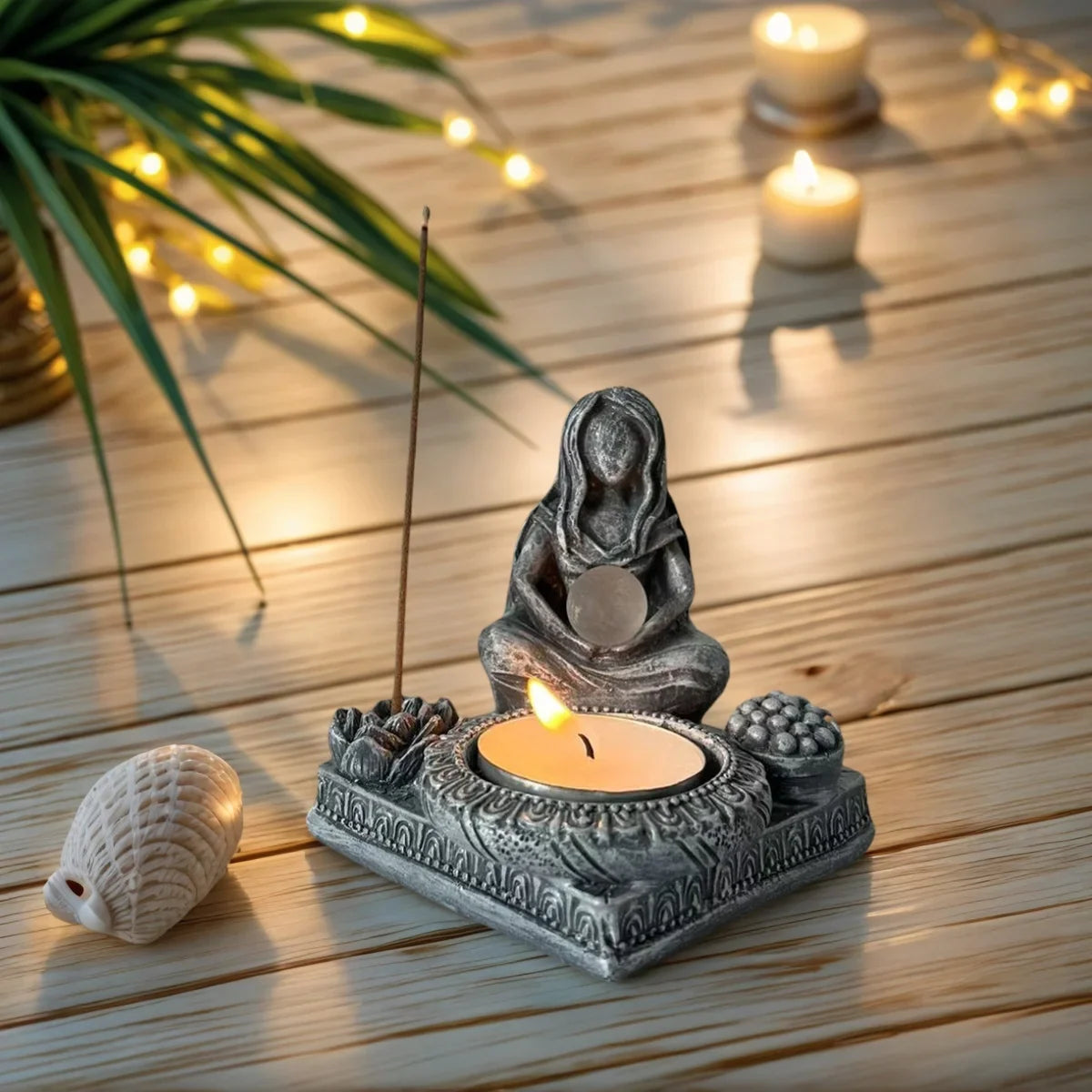 1 Piece of Light Luxury Moon Goddess Candle Holder and Aromatherapy Statue Ornament, Zen Meditation Space Decoration, Desktop Candle and Aromatherapy Holder, Artistic Atmosphere-Enhancing Item