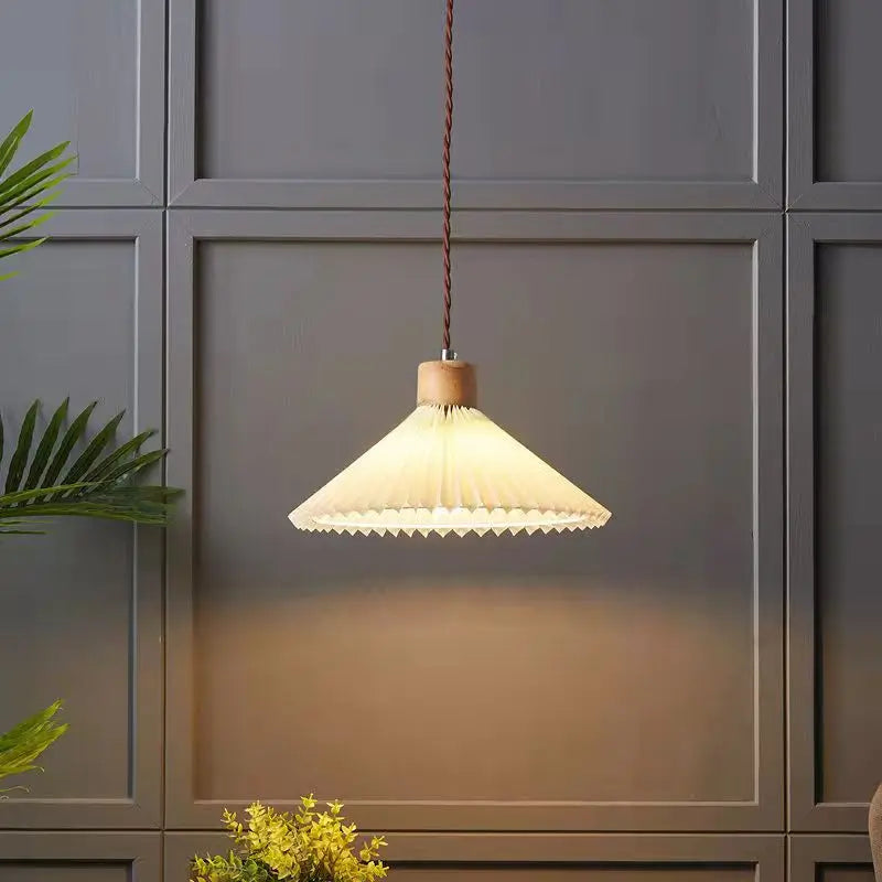 Retro Pleated Pendant Light For Living  Dining Room Bedside Solid Wooden Ceiling Hanging Fabric Lampshade Bar Home Decoration