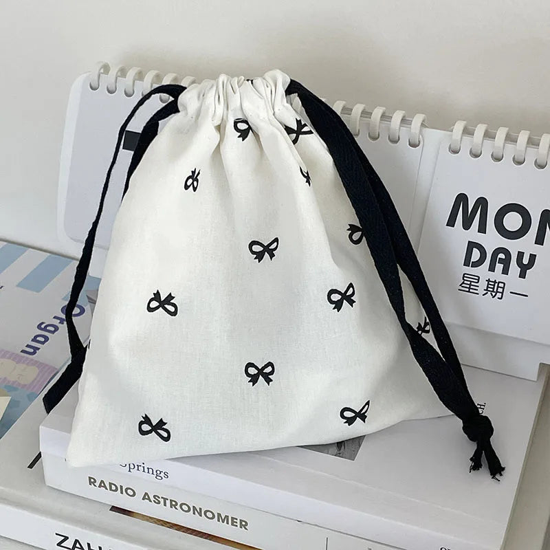 Korean Bow Storage Bag Canvas Sweet Kawaii Girl Artsy Drawstring Bag Lipstick Portable Makeup Bag Travel Organizer Accessories