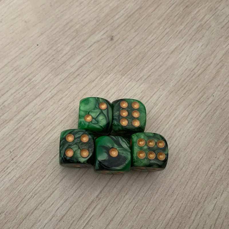 5pcs/set Two Colors Dice Puzzle Board Game Accessory  6 Sided Point Dice Funny Game 16mm