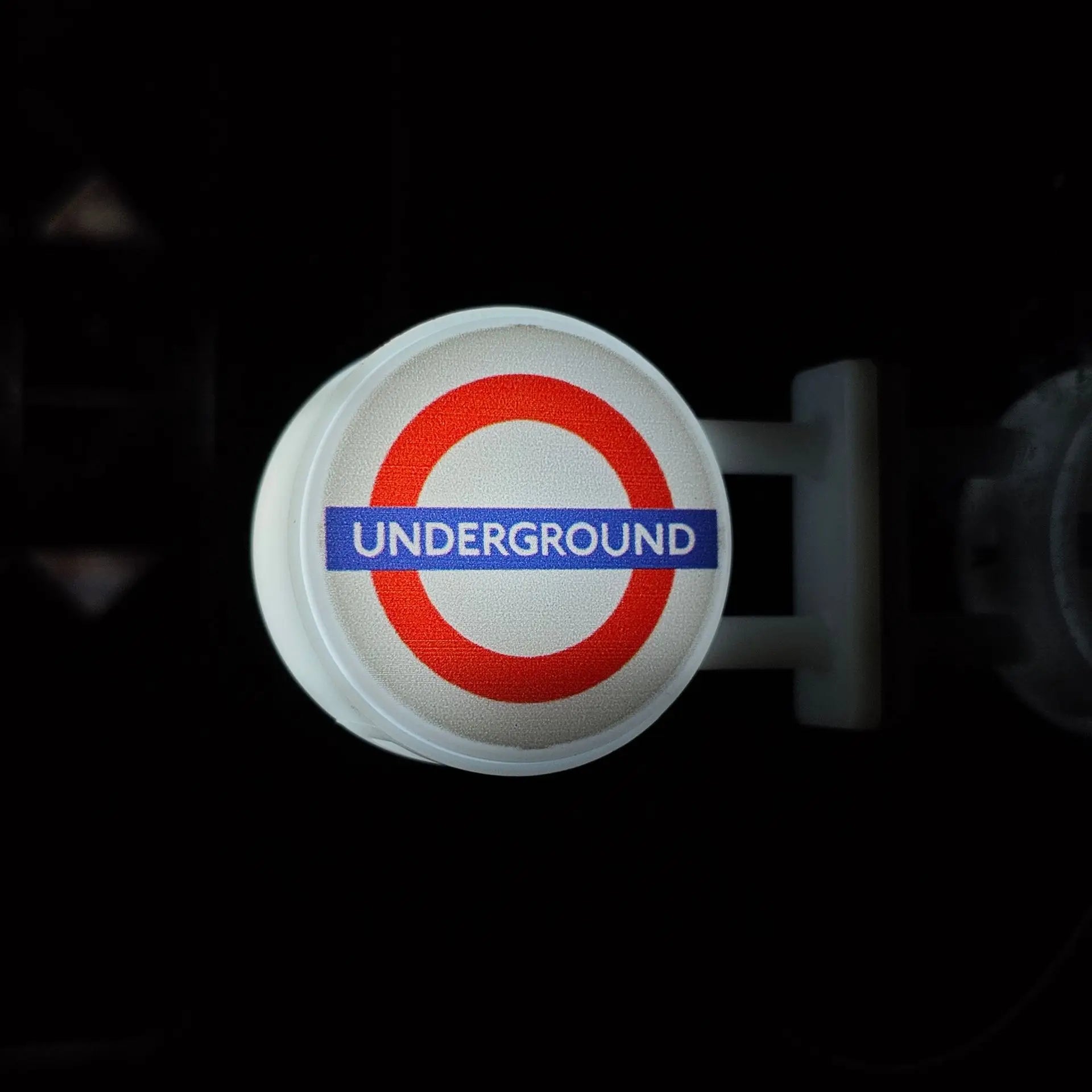 Fridge Magnet Hong Kong Subway Station Sign Fridge Magnet Bottom Magnetic Attraction Glowing Home Decorations for Dormitory Gift
