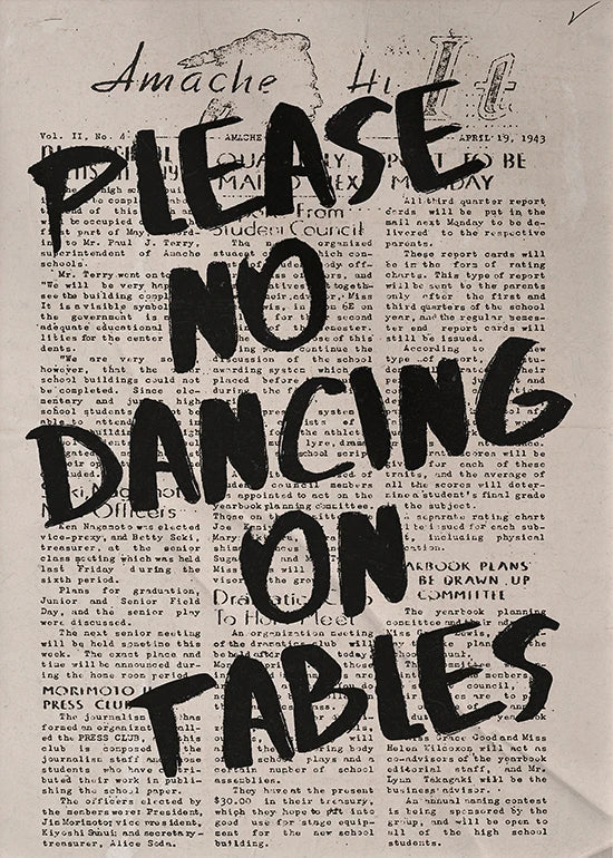 Typography Art Poster PLEASE DO NOT DANCING ON THE TABLE 70s Wall Print Trendy Quote Prints Retro Trippy Wall Art Canvas Poster