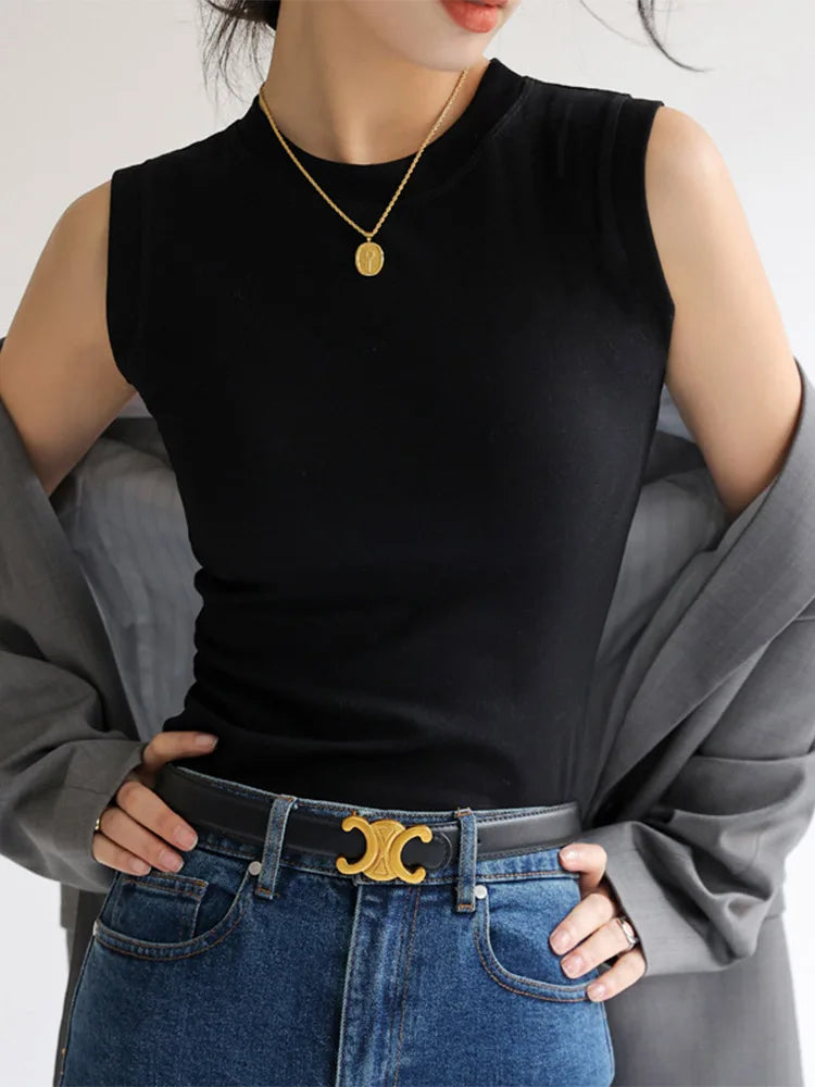 Camisole Vest for Women  Round Neck Colourful Basic Sleeveless Undershirt Tops Tees with Coverage for Side Cleavage