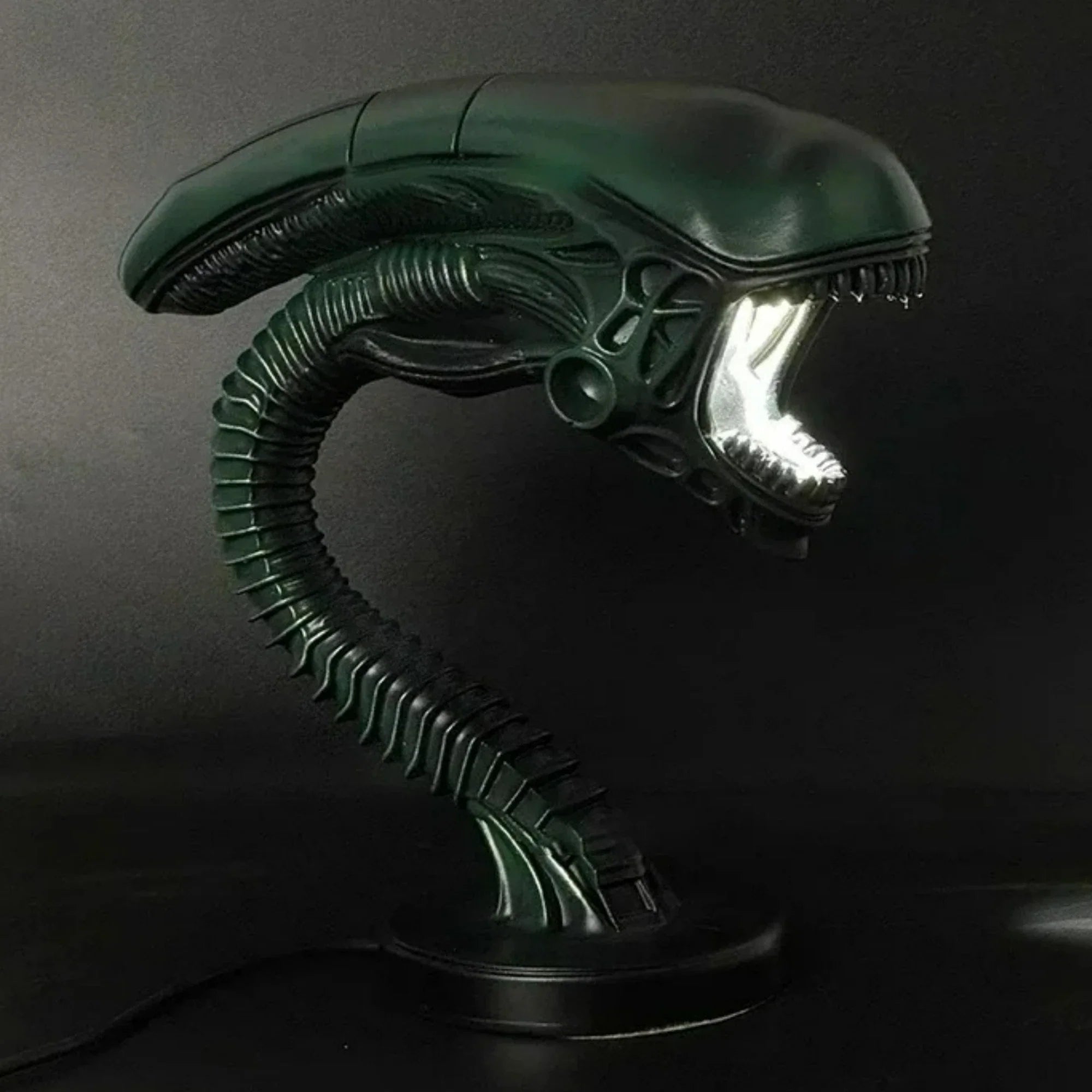 Alien Resin Figurine Lamp Stand Bedroom Decorative Extraterrestrial Life Form Lighting Home Decoration