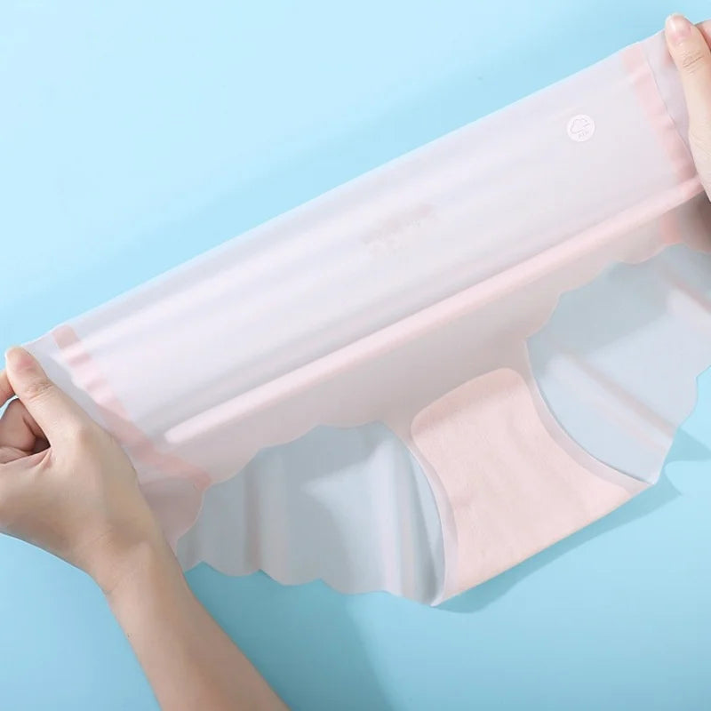 7Pcs/Set Ultra-Thin Panties Women's Sexy Lingerie Quick Drying Briefs Low Rise Underwear Summer Invisible Ice Silk Panties