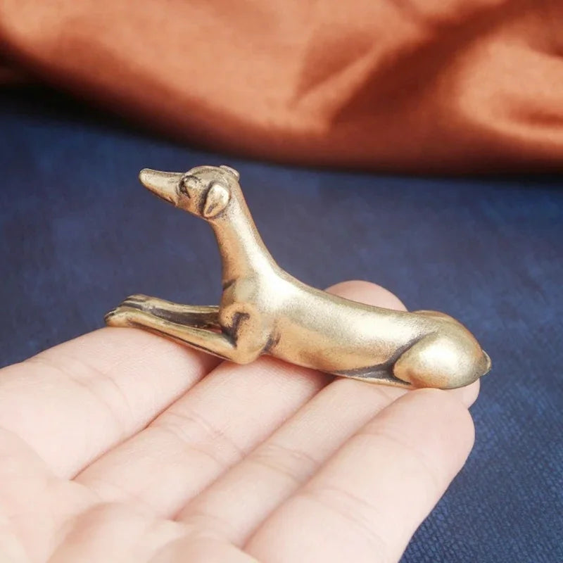 Durable Brass Miniature Dog Statue Greyhound Figurine Collectible Featherless Holiday Gift Desk Ornament Metal Home Decor