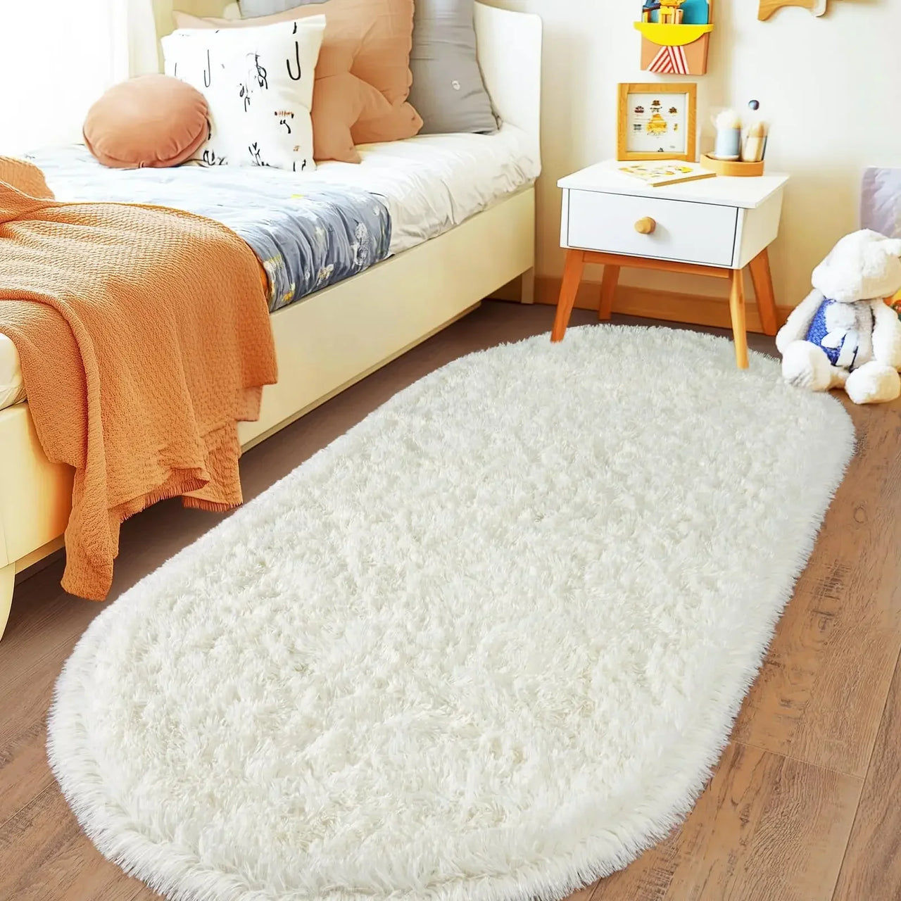 VIKAMA Simple And Soft Fleece Rug Soft And Plush Bedside Rug For Bedroom, Children's Room Floor Mat, Home Decoration