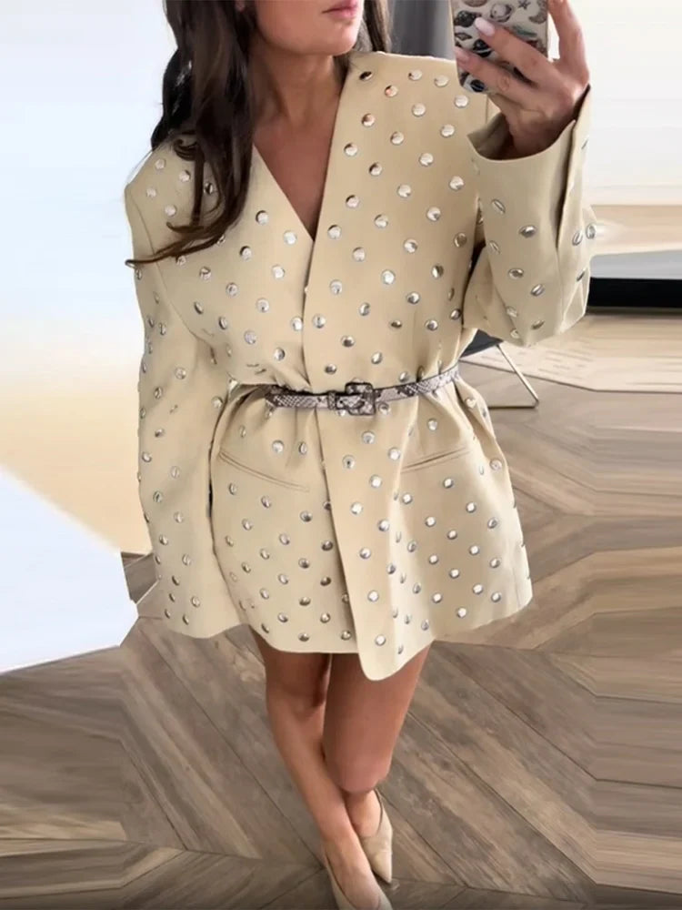 Rivet Fashion V-neck Balzer Coat Women Shoulder Pads Loose Fake Pocket Long Sleeve Jacket 2025 Spring Street Party Commute Tops