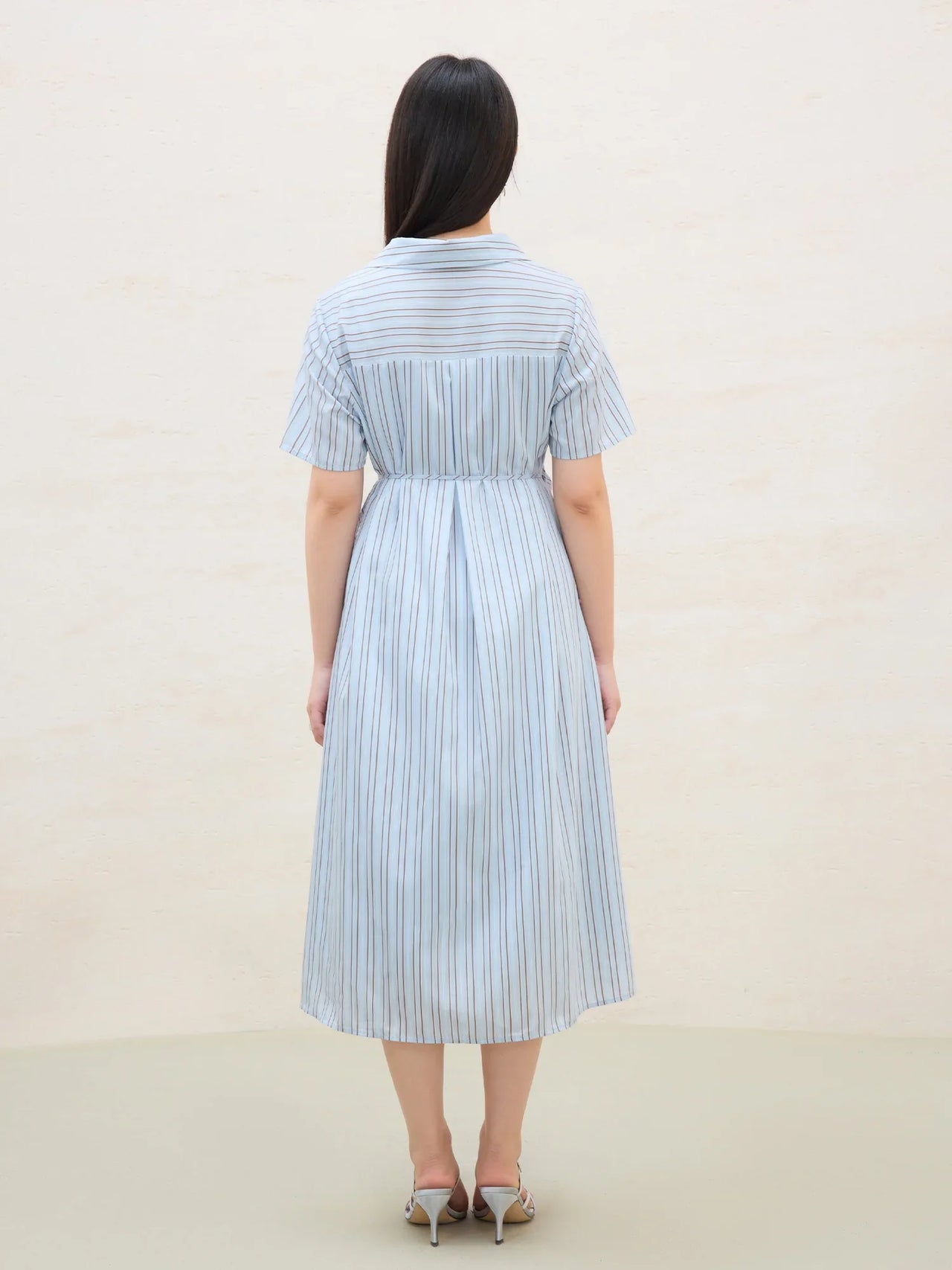 DUSHU 2025 Summer Women's Surplice Shirt Dress - Button-Down Collar & Midi Length for Office to Casual Wear 25DS82142