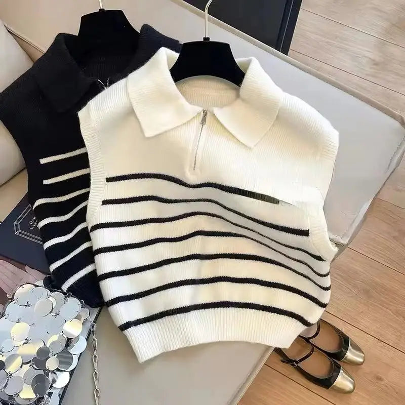 Korean Retro Lapel Zipper Stripe Knitted Vest Women Autumn Winter Sleeveless Sweater Casual 100% Polyester Pullover Outerwear