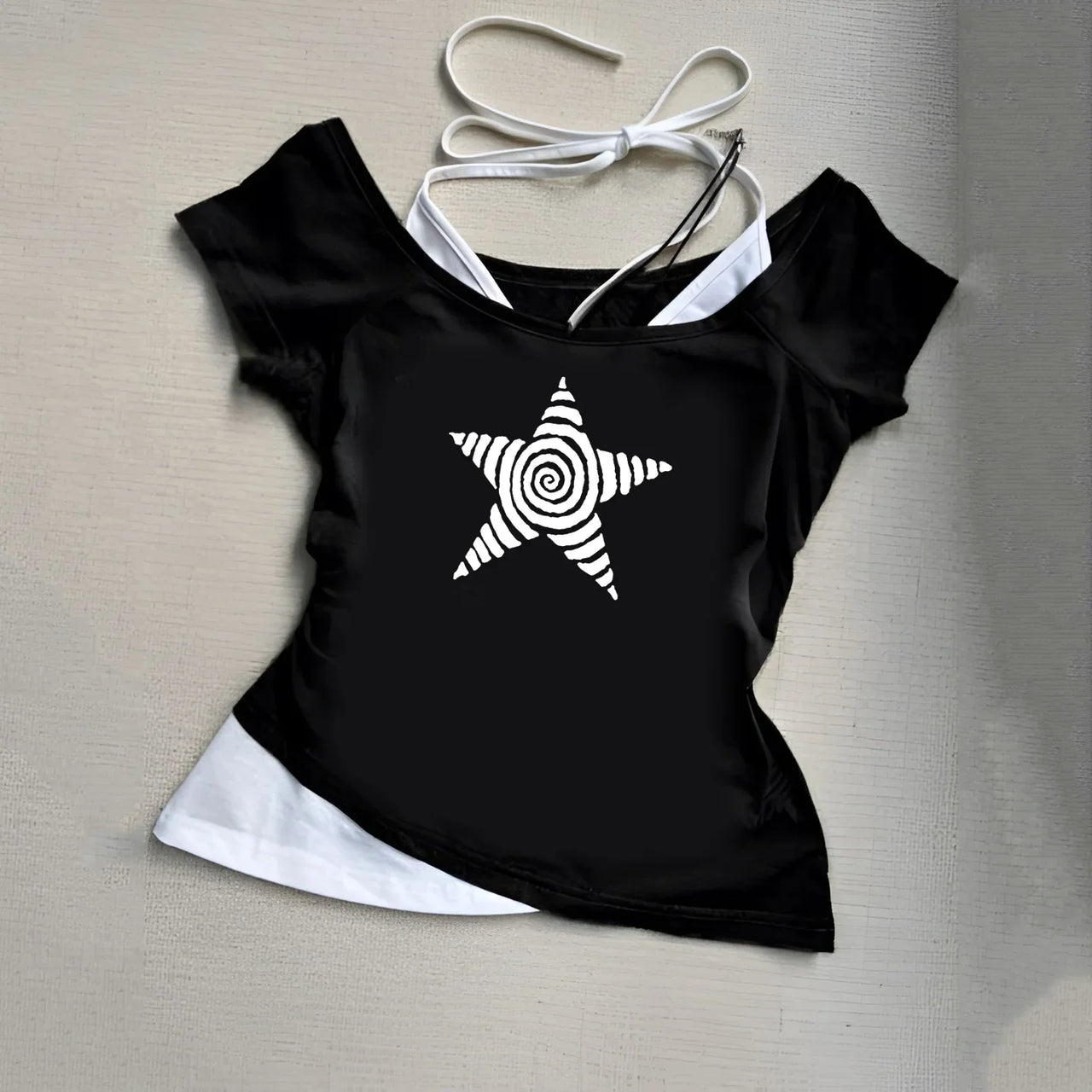 Women's Harajuku 2025 Summer Casual T-Shirt Y2K Retro Streetwear Halter Neck Print Fake Two-Piece Set Fashionable Street Style